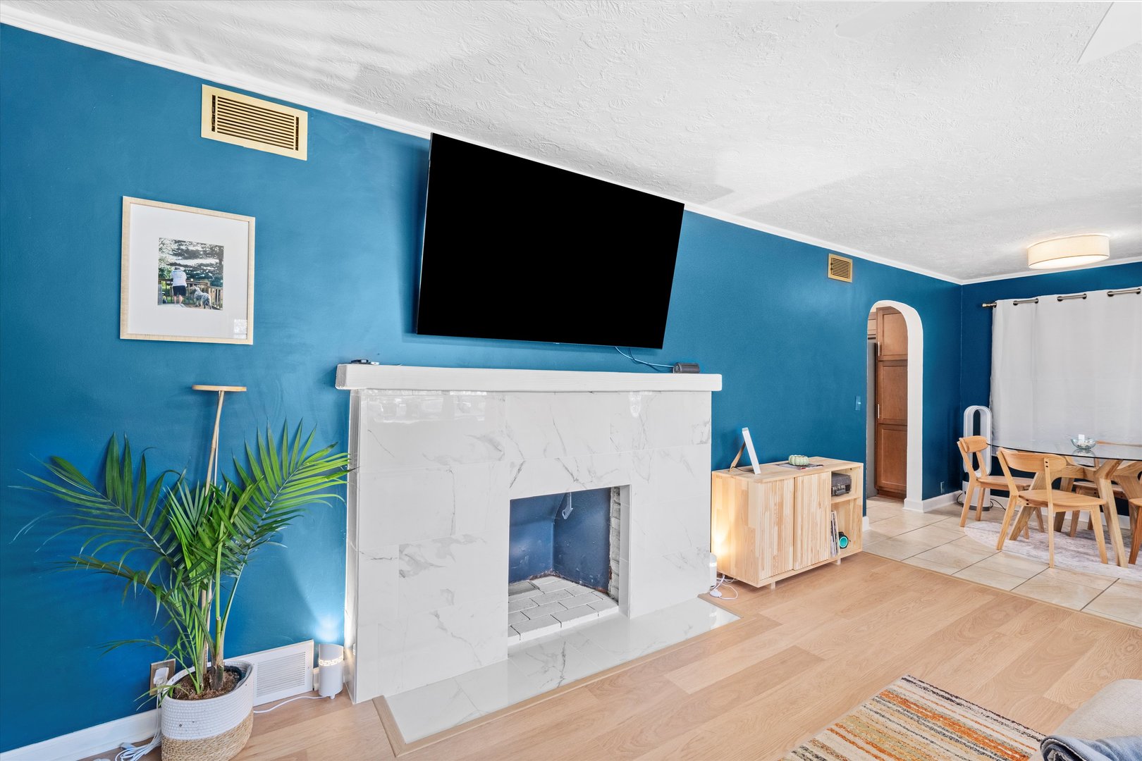 1212 Grandview Avenue, Lockport, IL 60441