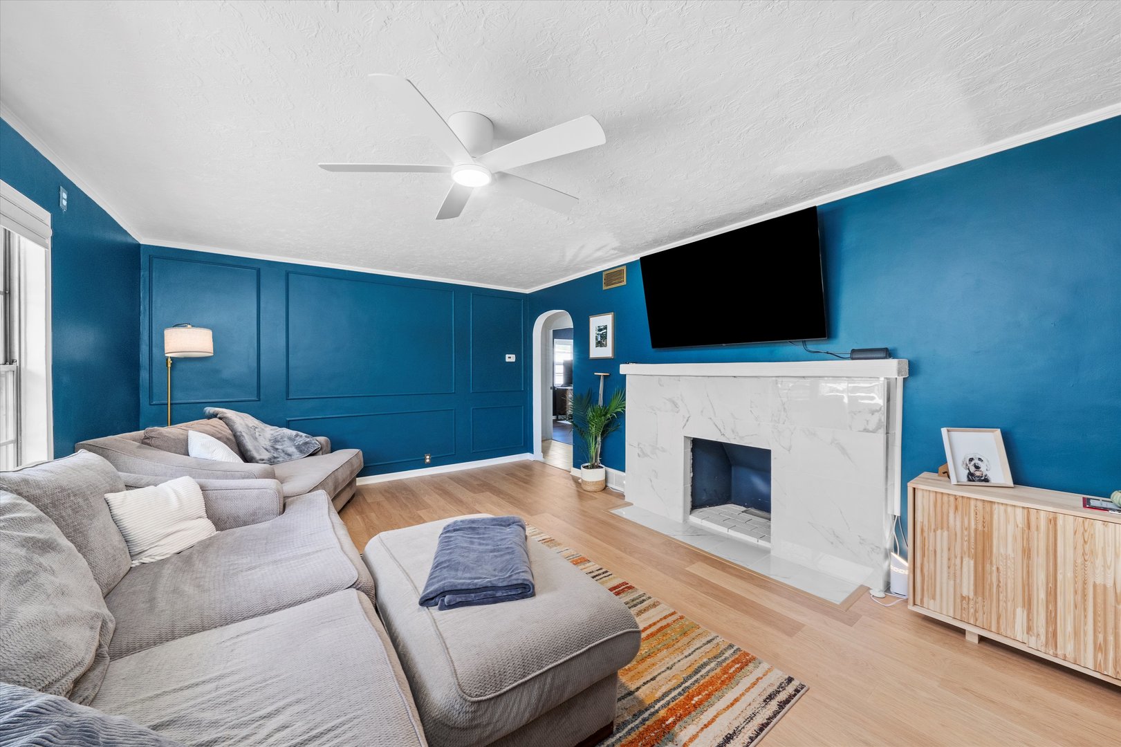 1212 Grandview Avenue, Lockport, IL 60441