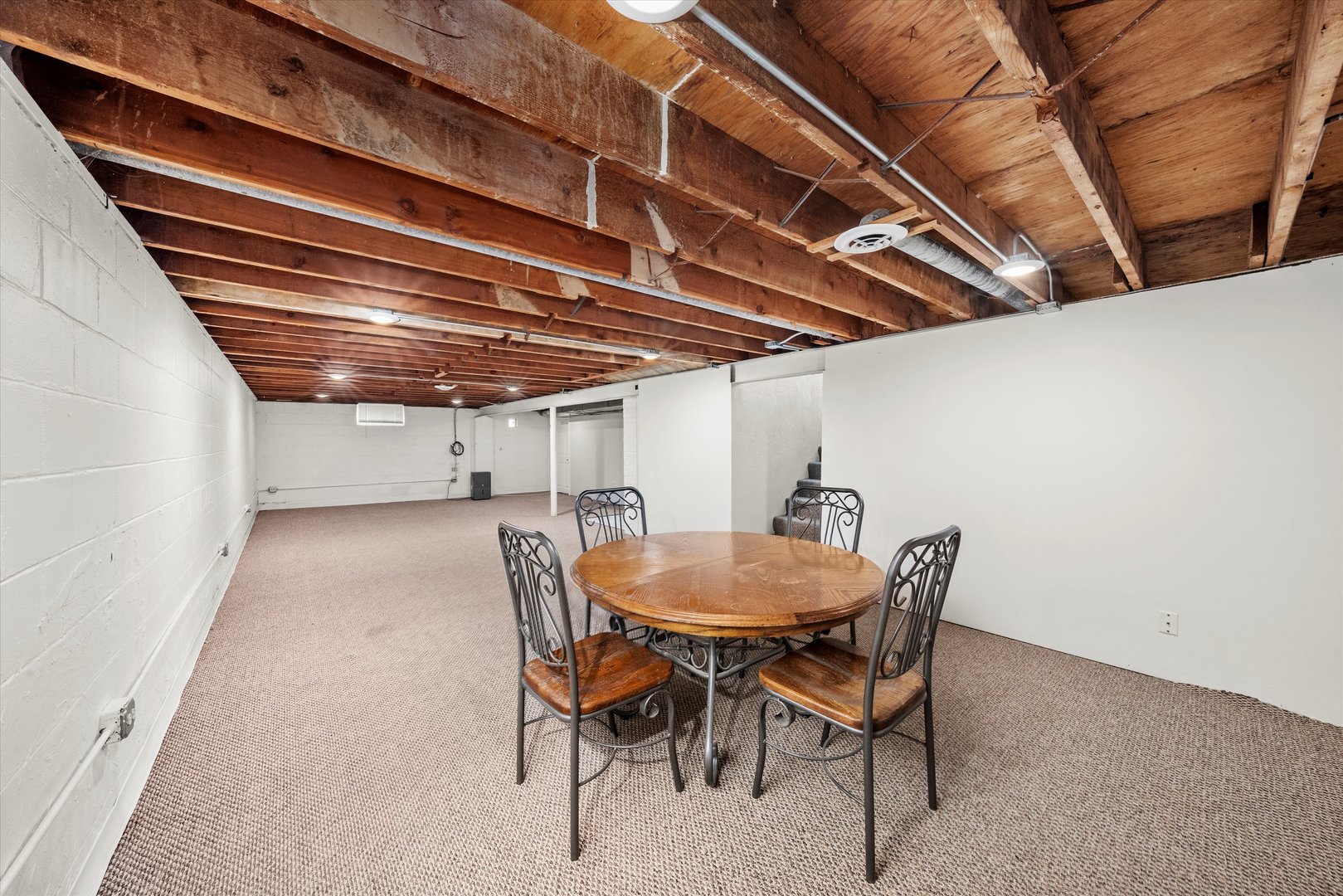 1212 Grandview Avenue, Lockport, IL 60441