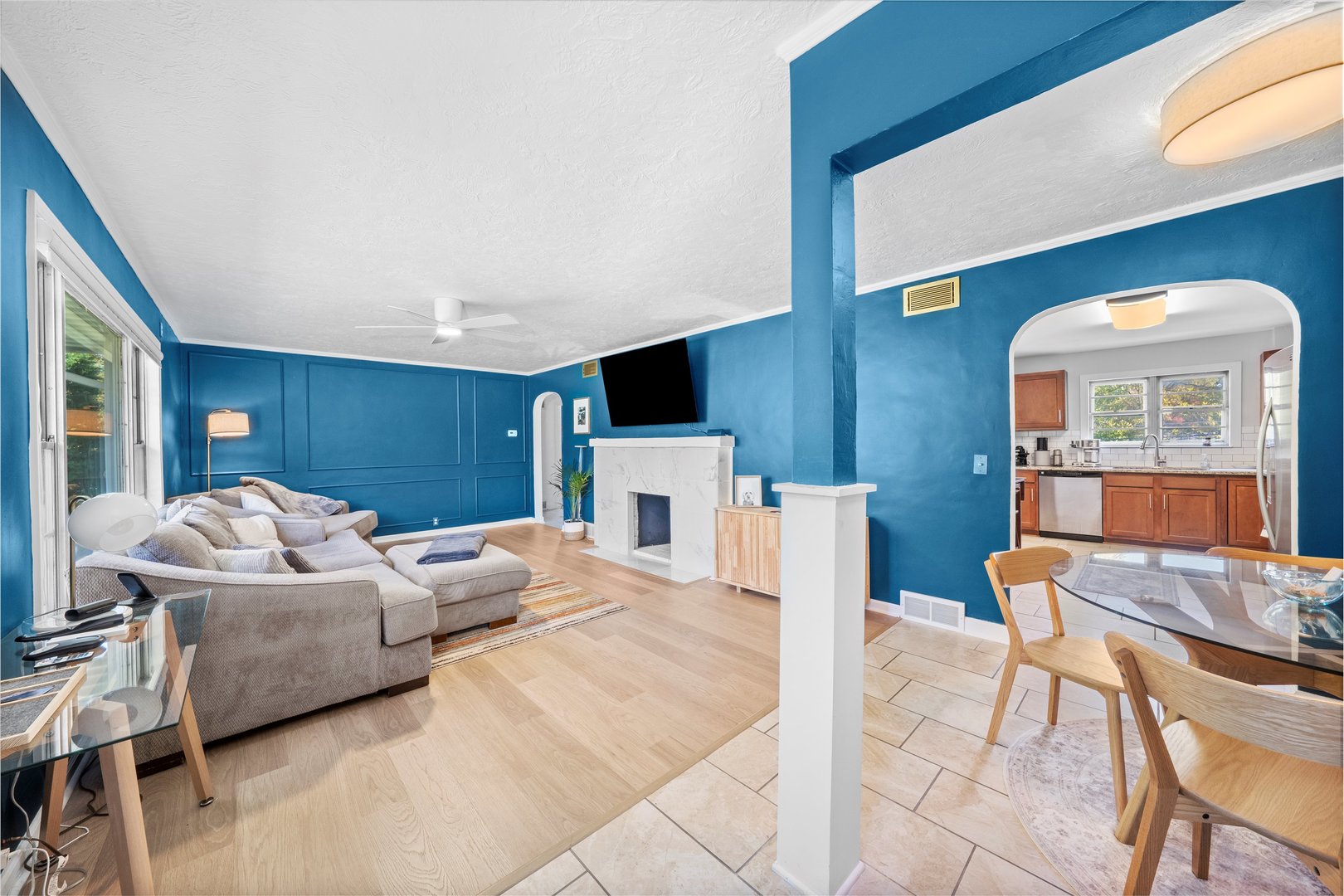 1212 Grandview Avenue, Lockport, IL 60441