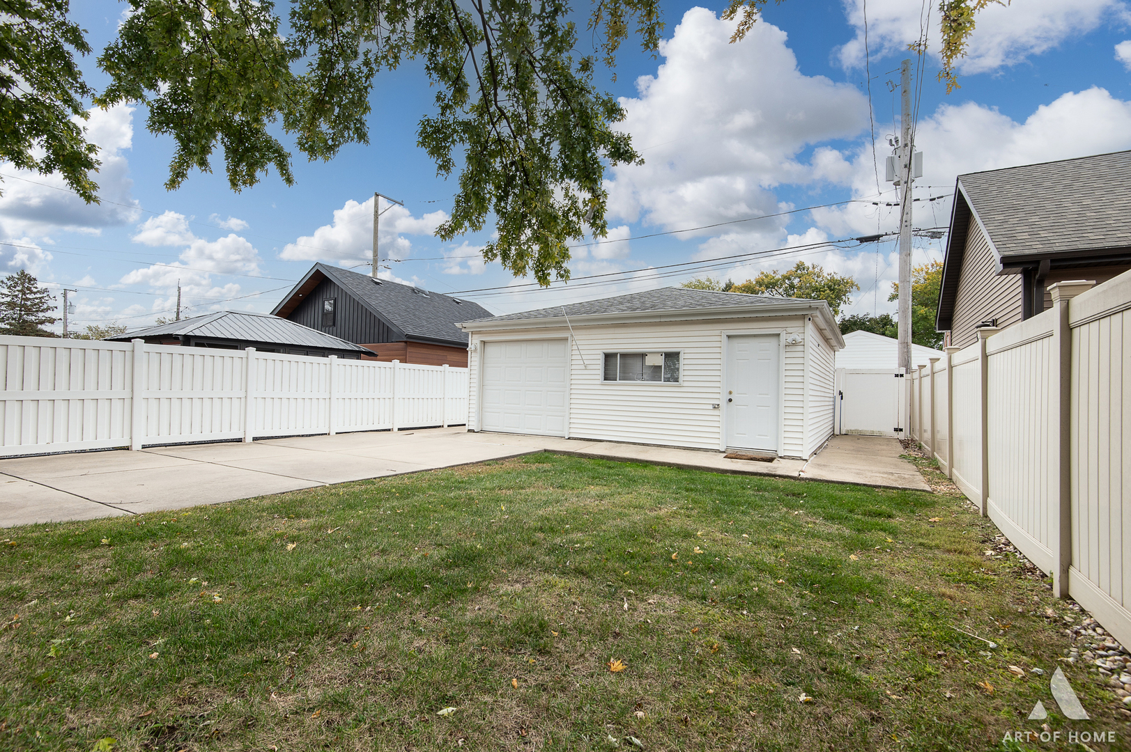 3835 W 109th Place, Chicago, IL 60655