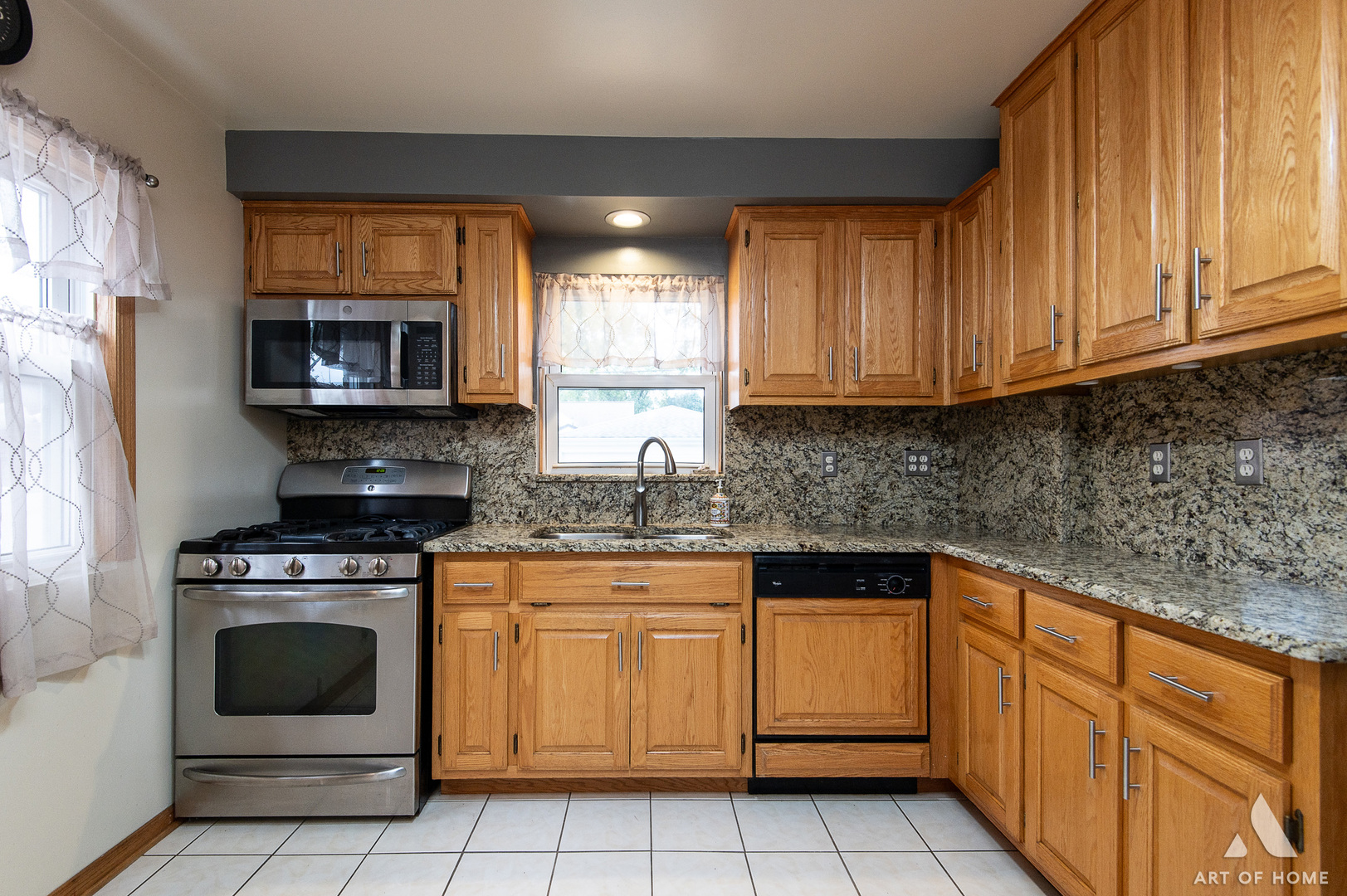 3835 W 109th Place, Chicago, IL 60655