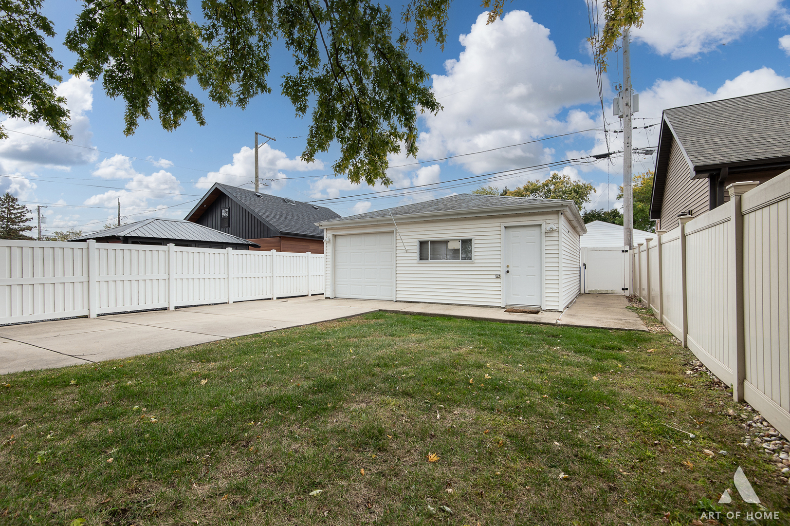 3835 W 109th Place, Chicago, IL 60655