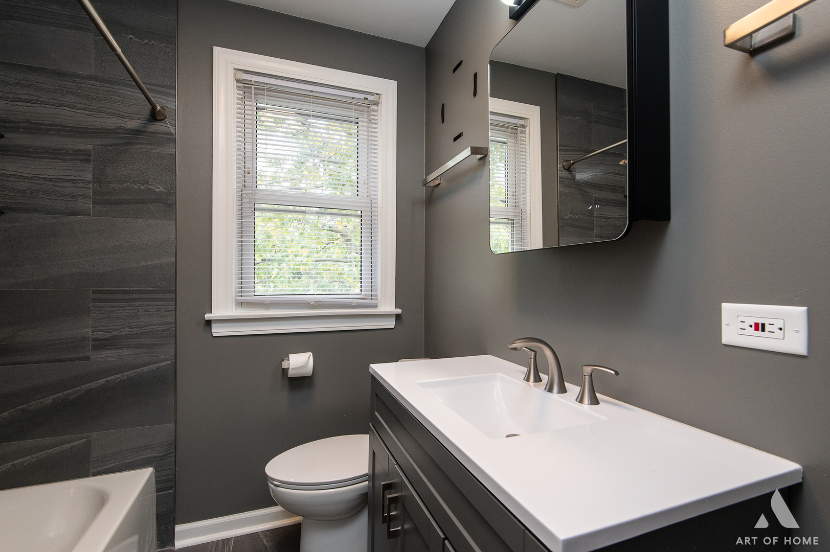 3835 W 109th Place, Chicago, IL 60655