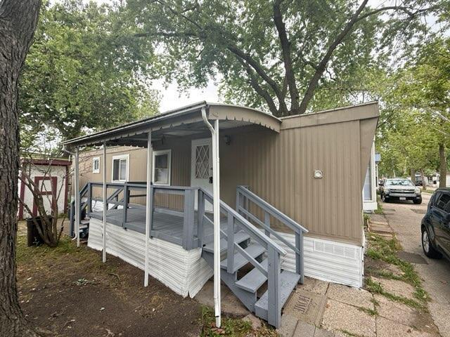 2993 Curtis Street #C41, Des Plaines, IL 60018