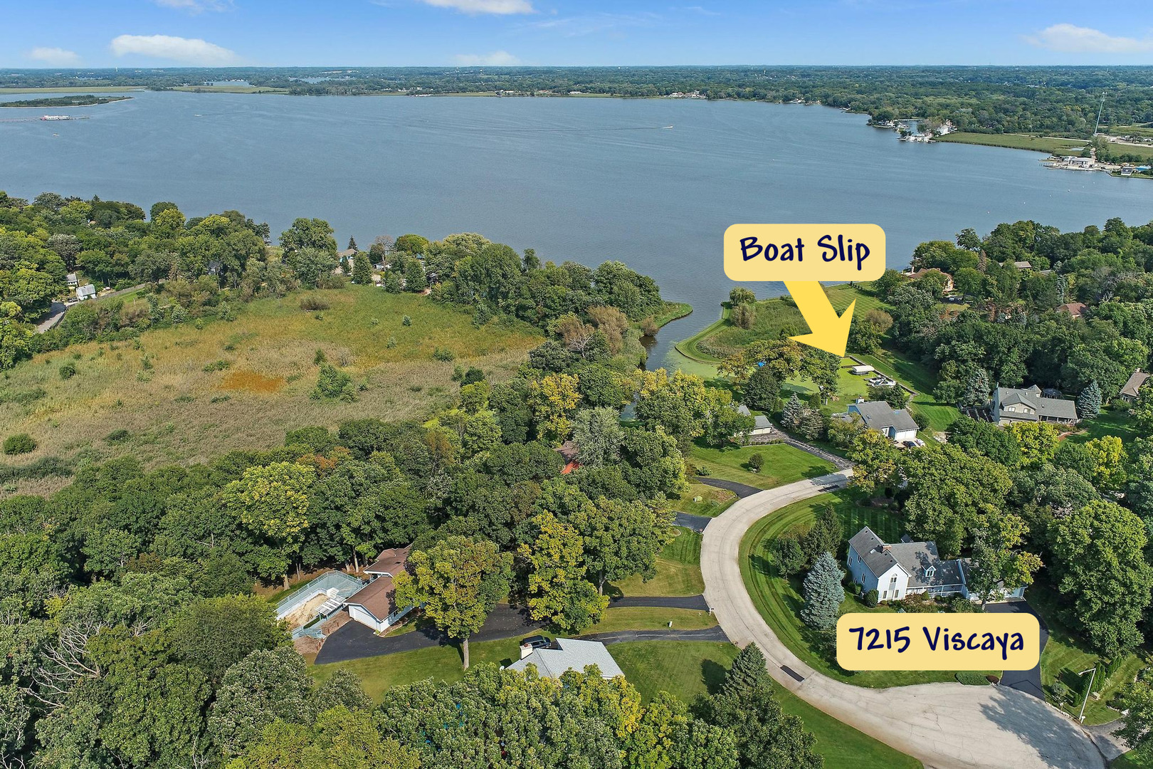 7215 Viscaya Drive, Spring Grove, IL 60081