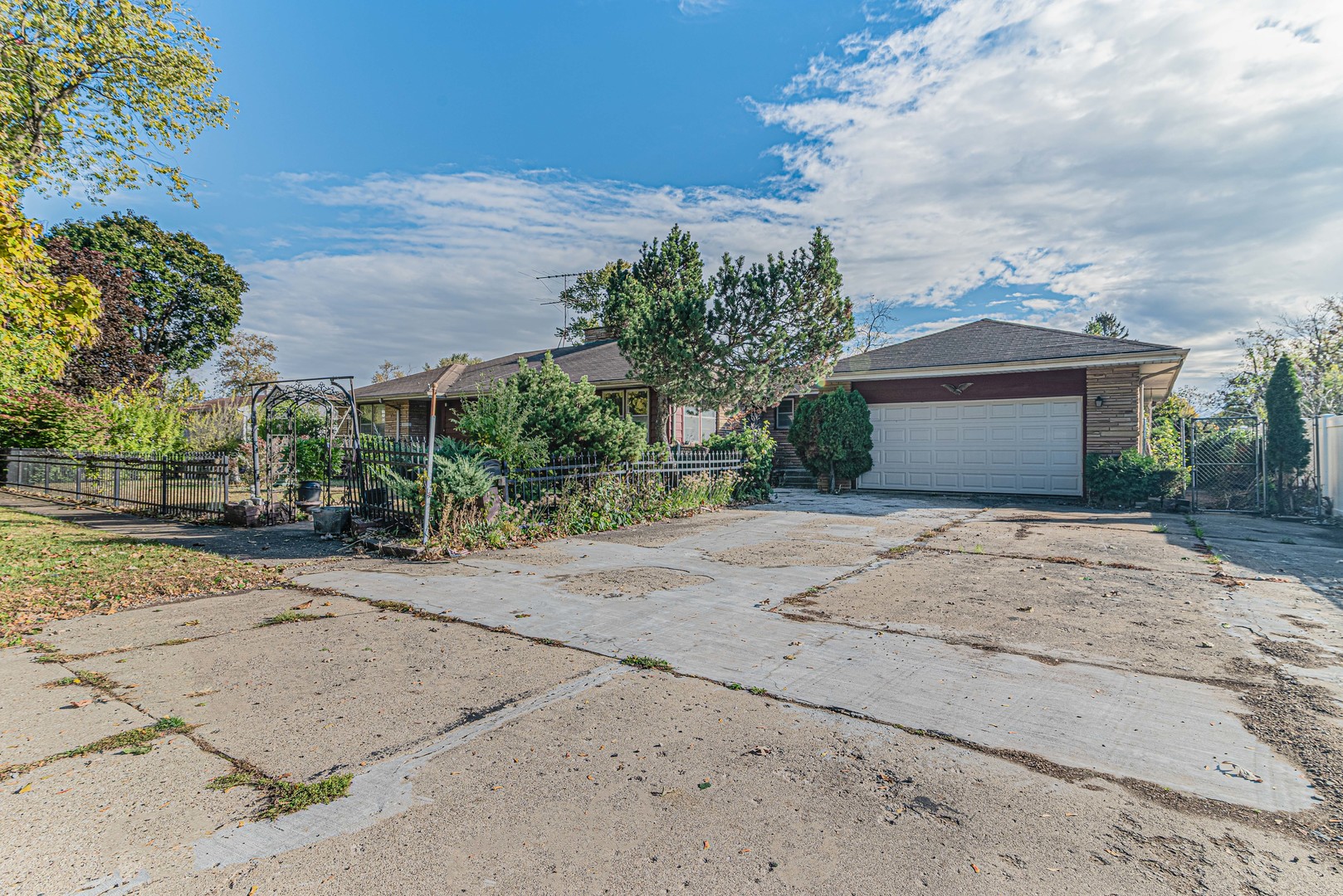 1907 Elim Avenue, Zion, IL 60099