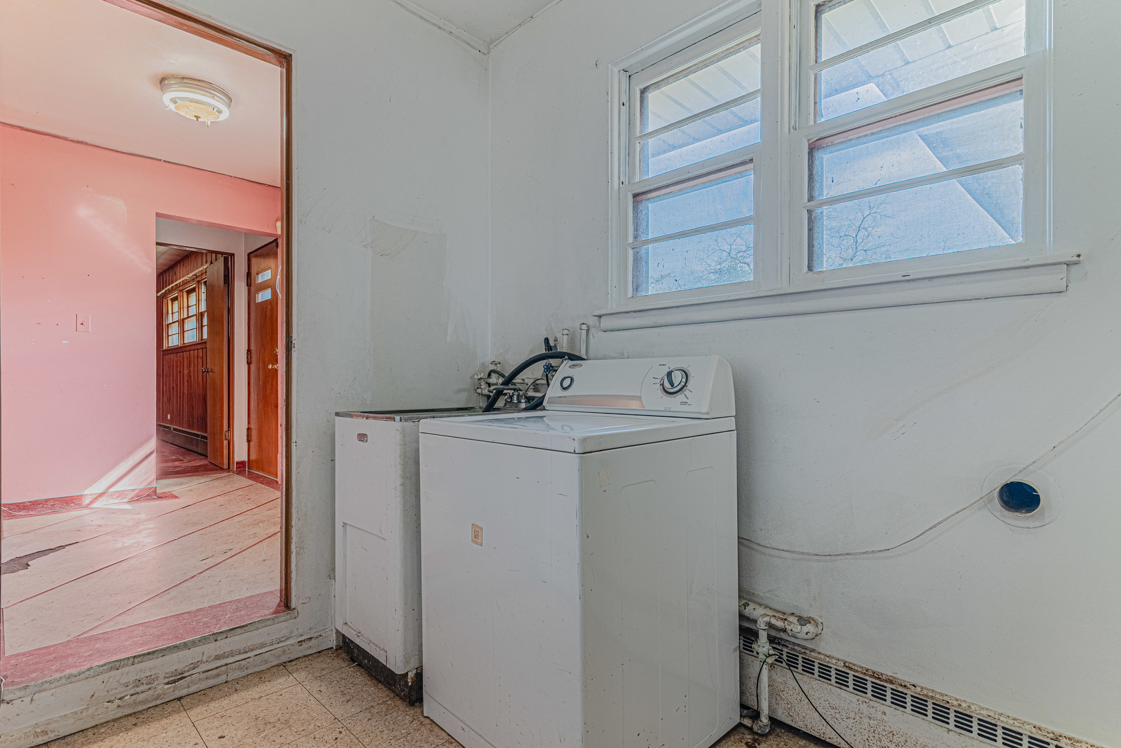 1907 Elim Avenue, Zion, IL 60099