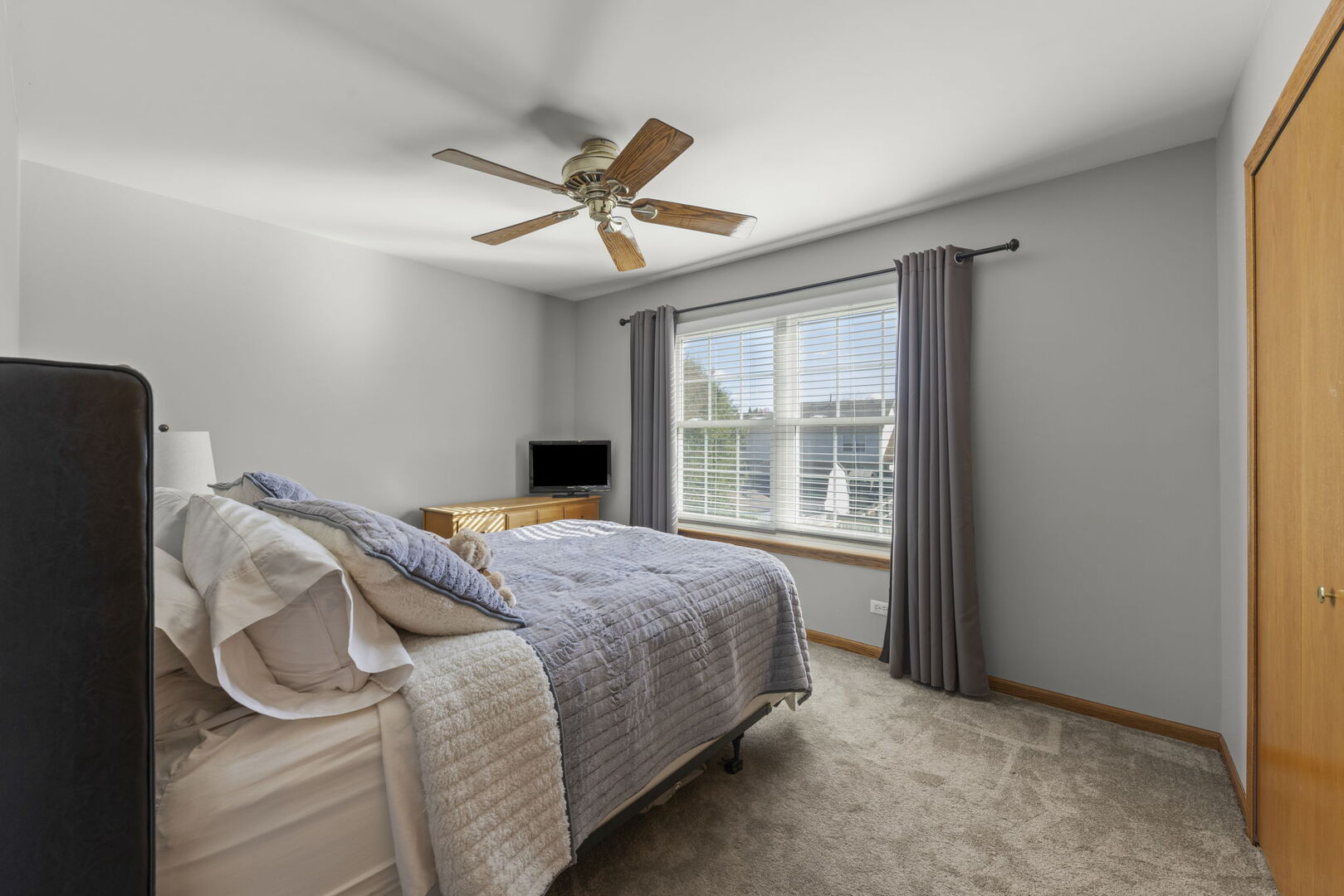 760 CHURCHILL Lane, Oswego, IL 60543