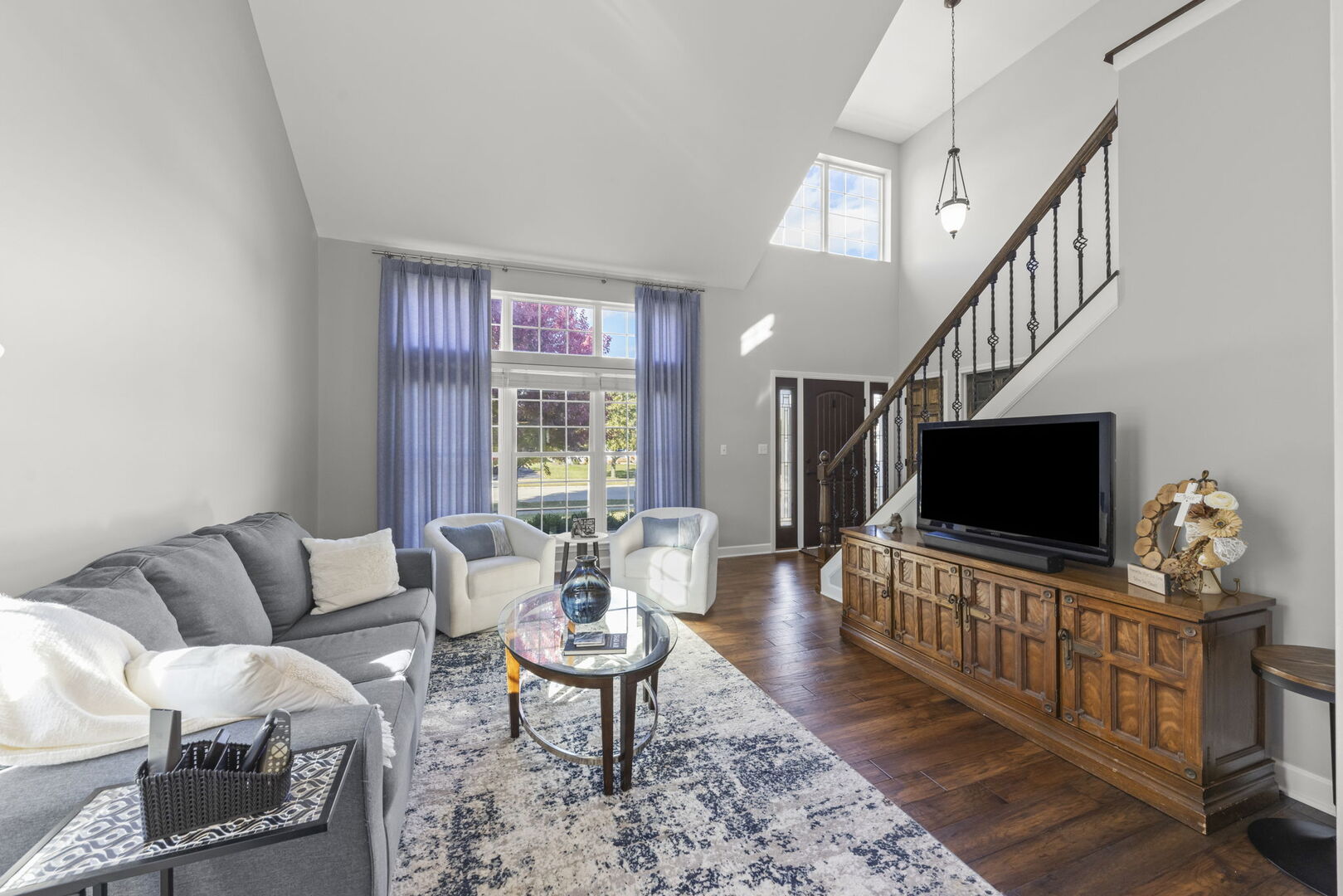 760 CHURCHILL Lane, Oswego, IL 60543