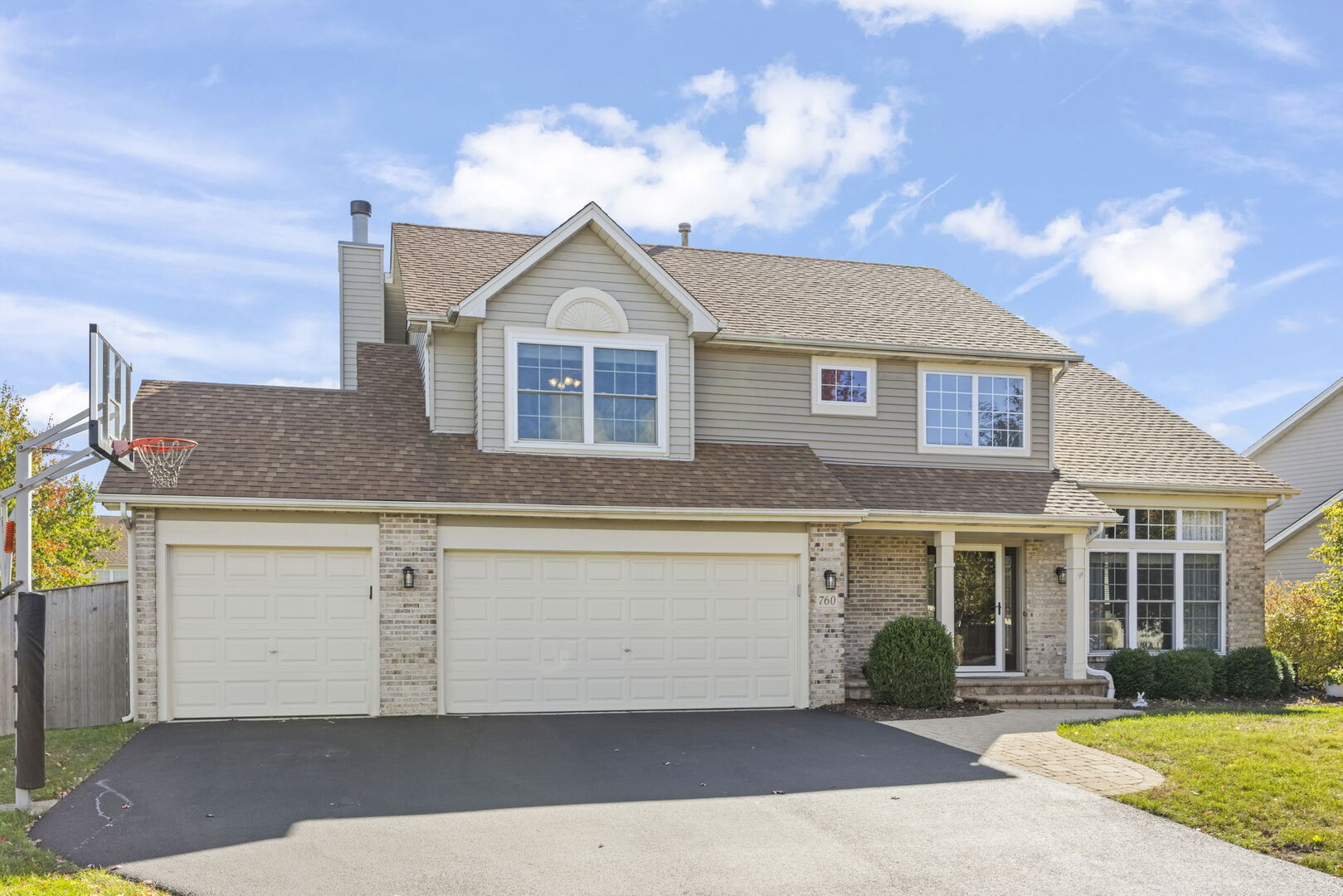 760 CHURCHILL Lane, Oswego, IL 60543