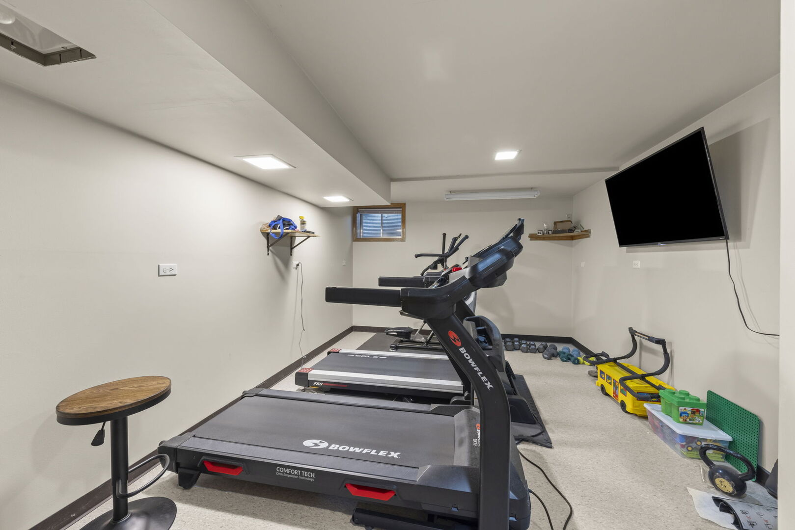 760 CHURCHILL Lane, Oswego, IL 60543