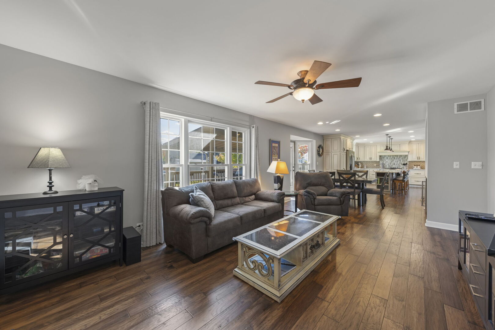 760 CHURCHILL Lane, Oswego, IL 60543