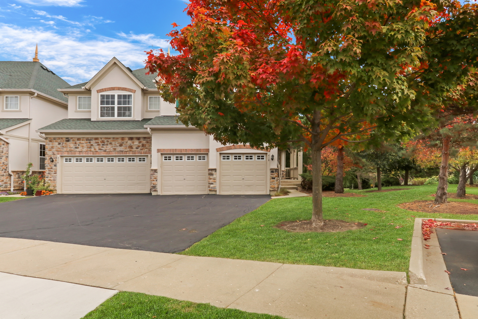 418 Bay Tree Circle, Vernon Hills, IL 60061