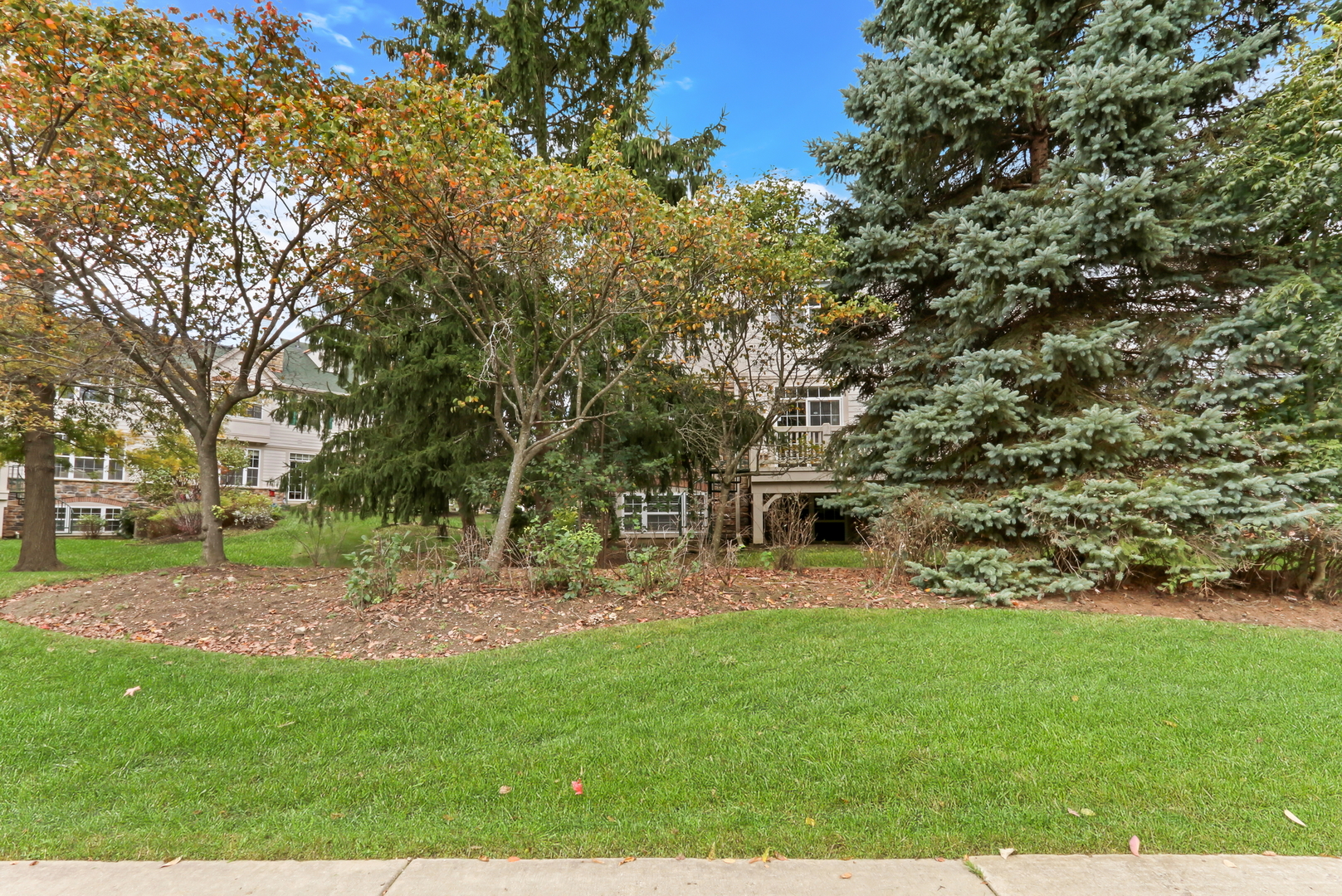 418 Bay Tree Circle, Vernon Hills, IL 60061