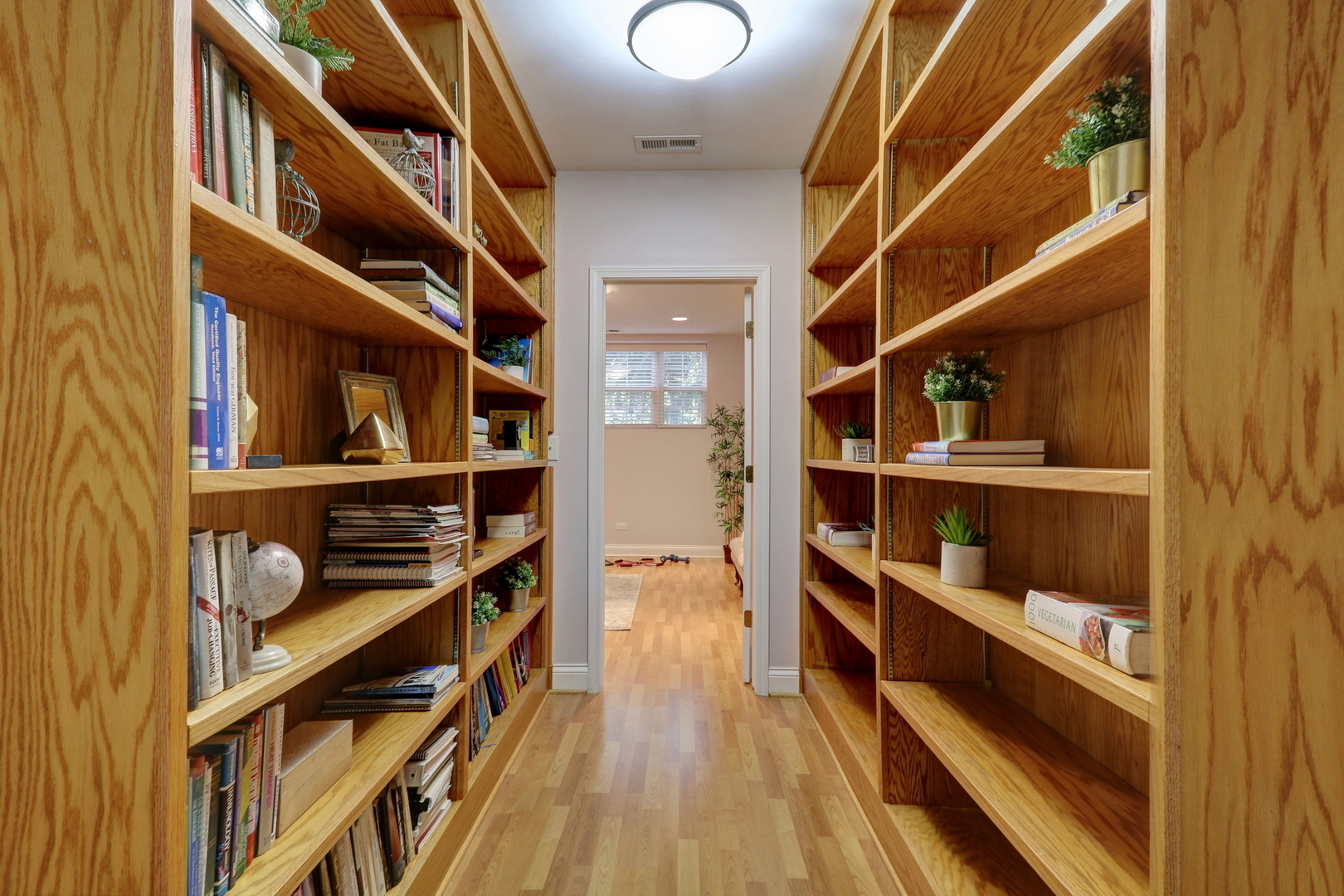 418 Bay Tree Circle, Vernon Hills, IL 60061