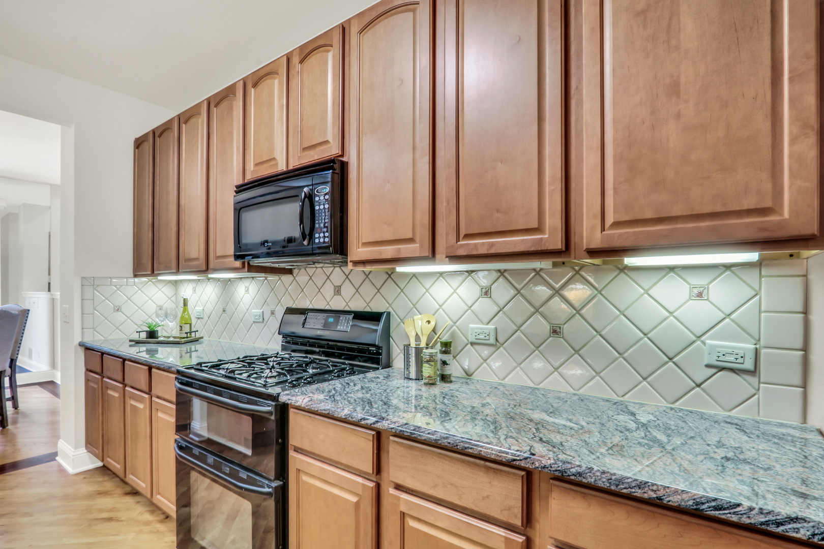 418 Bay Tree Circle, Vernon Hills, IL 60061