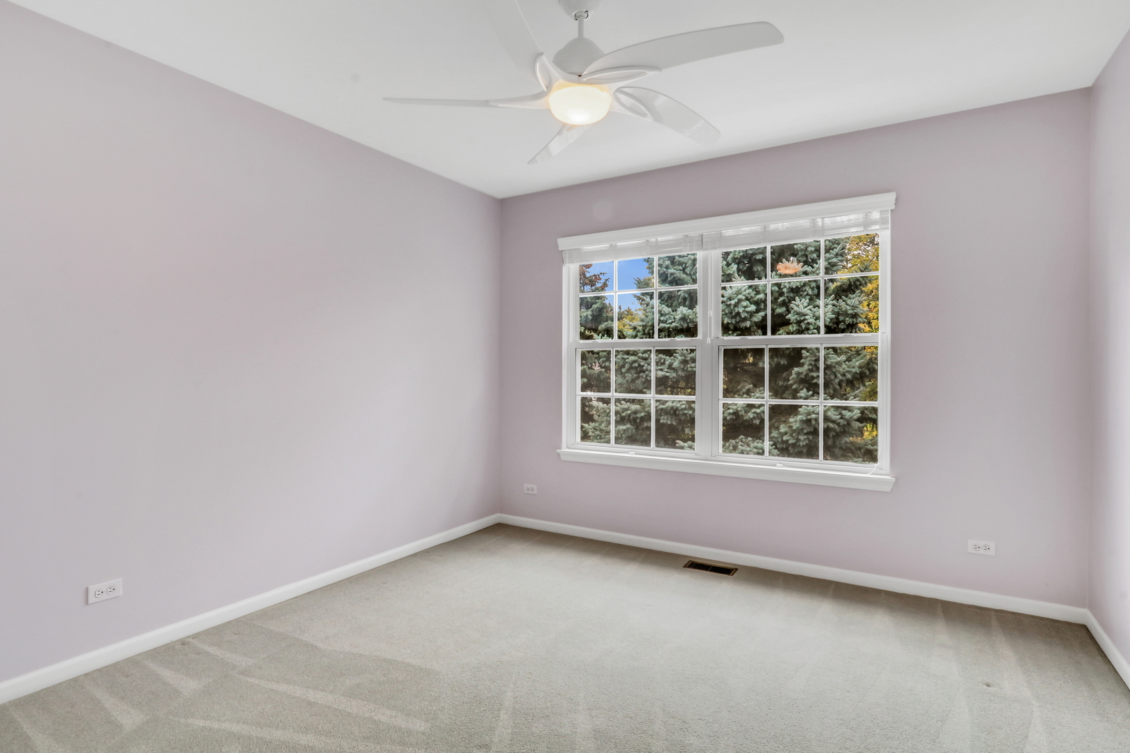 418 Bay Tree Circle, Vernon Hills, IL 60061