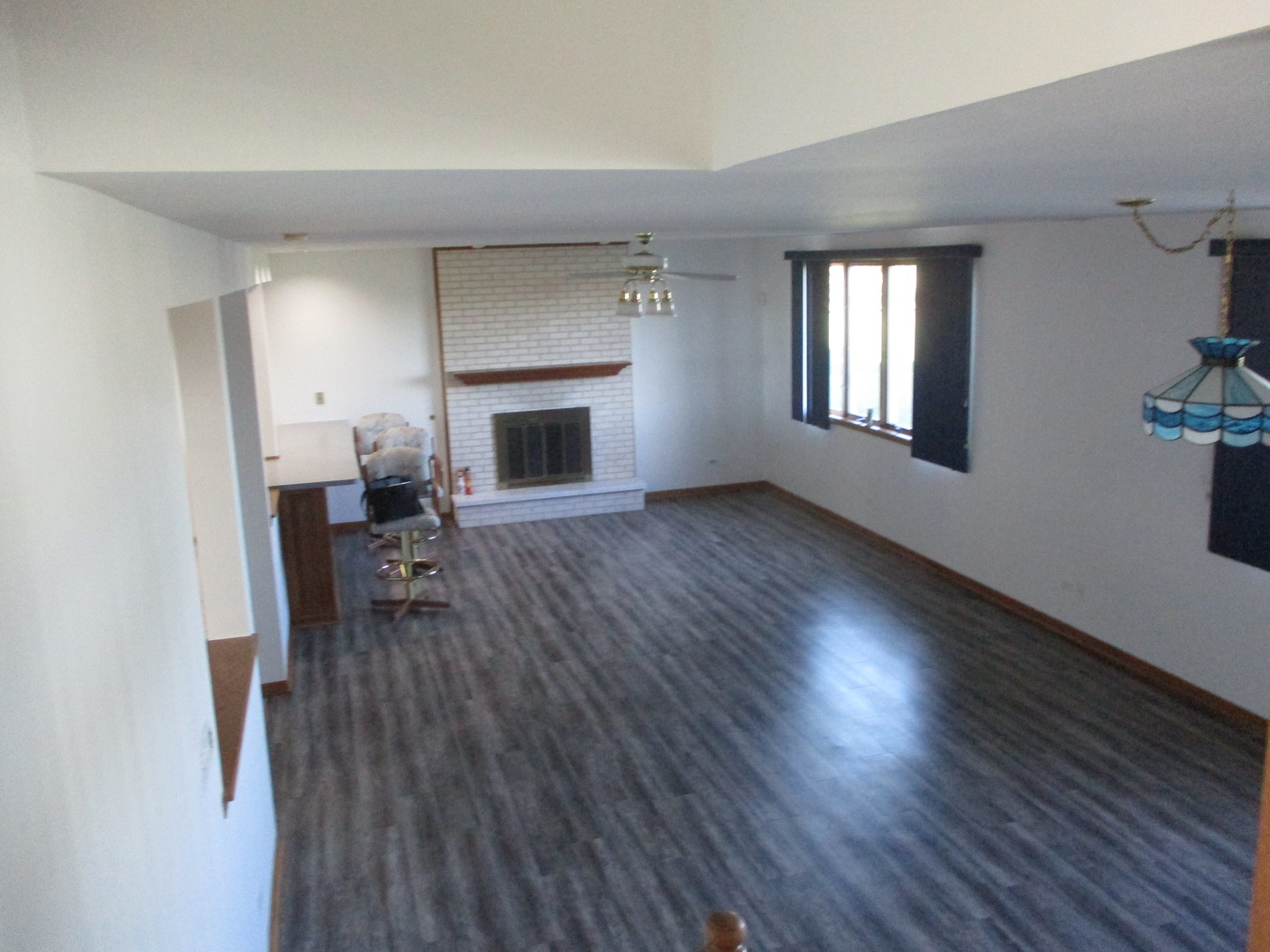 8030 Valley View Drive, Tinley Park, IL 60477