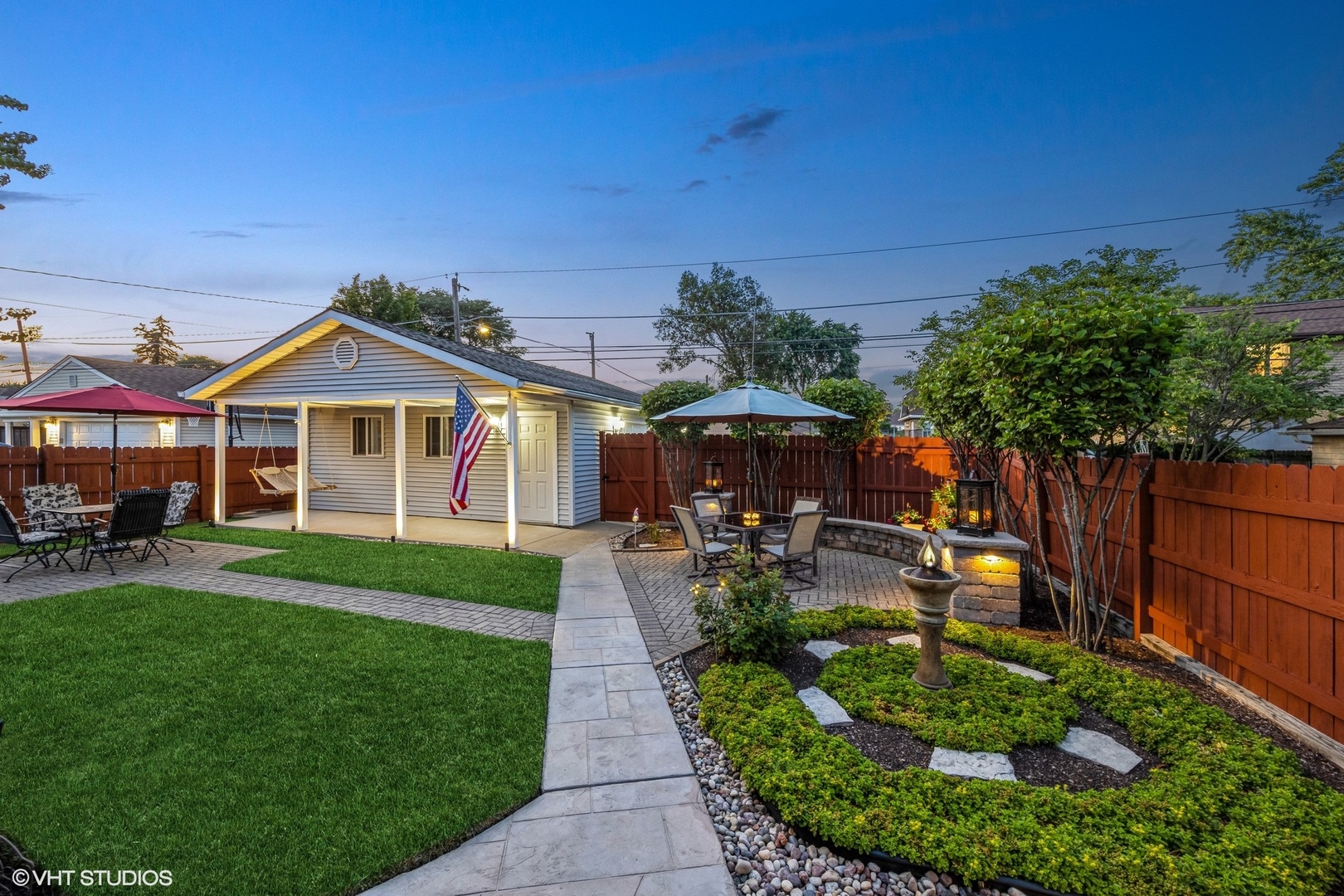 9334 Lincoln Avenue, Brookfield, IL 60513