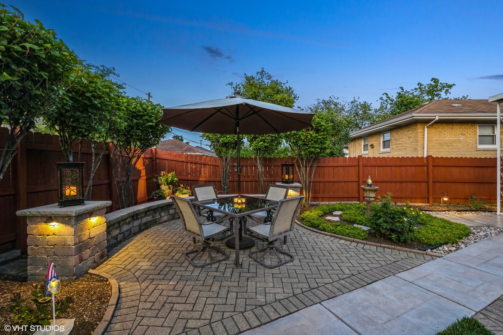 9334 Lincoln Avenue, Brookfield, IL 60513