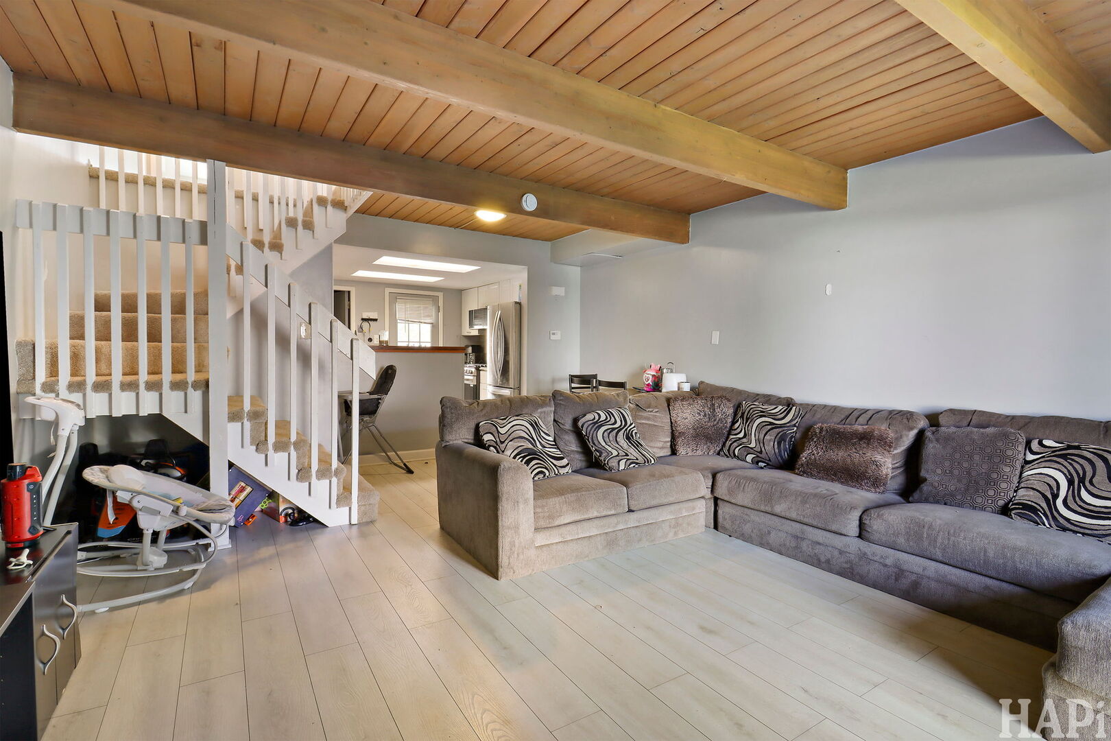 435 Meadow Green Lane, Round Lake Beach, IL 60073