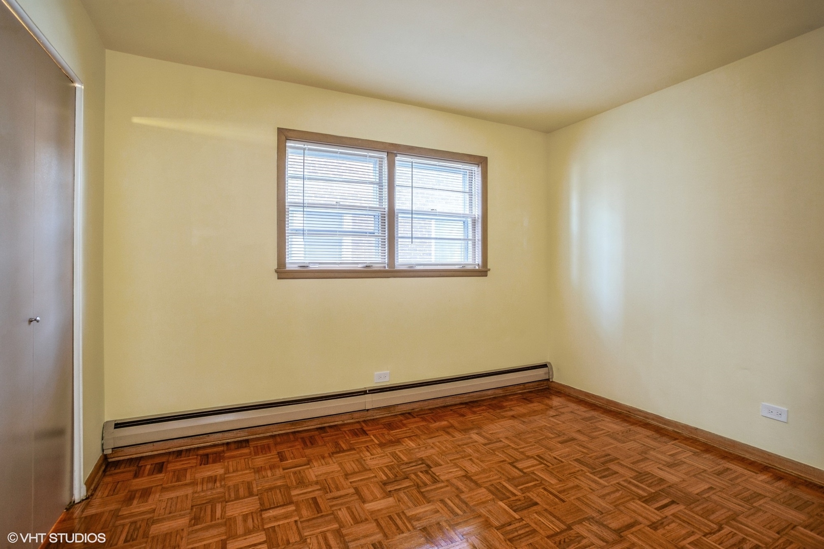 1022 Arnold Court #B, Des Plaines, IL 60016