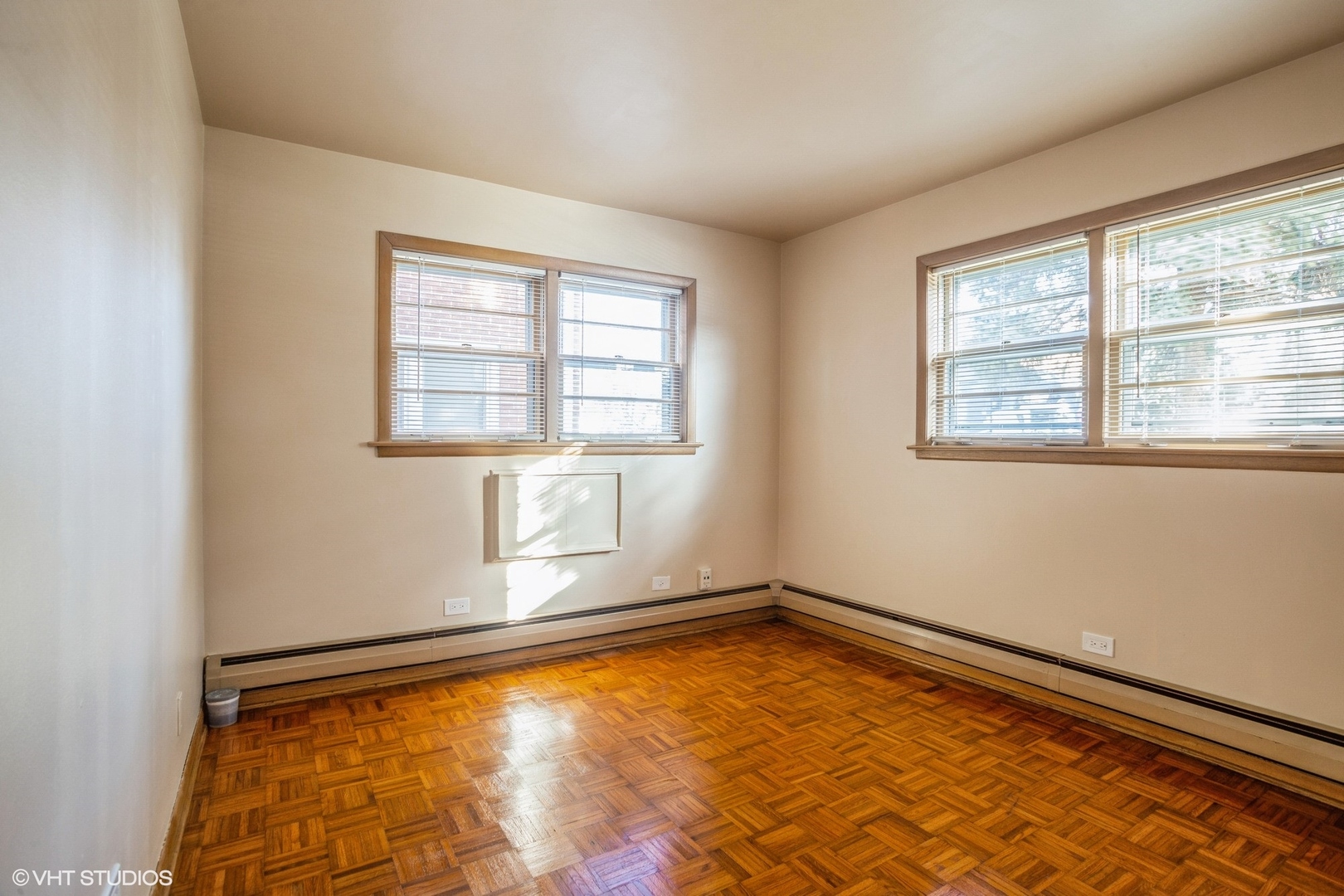 1022 Arnold Court #B, Des Plaines, IL 60016