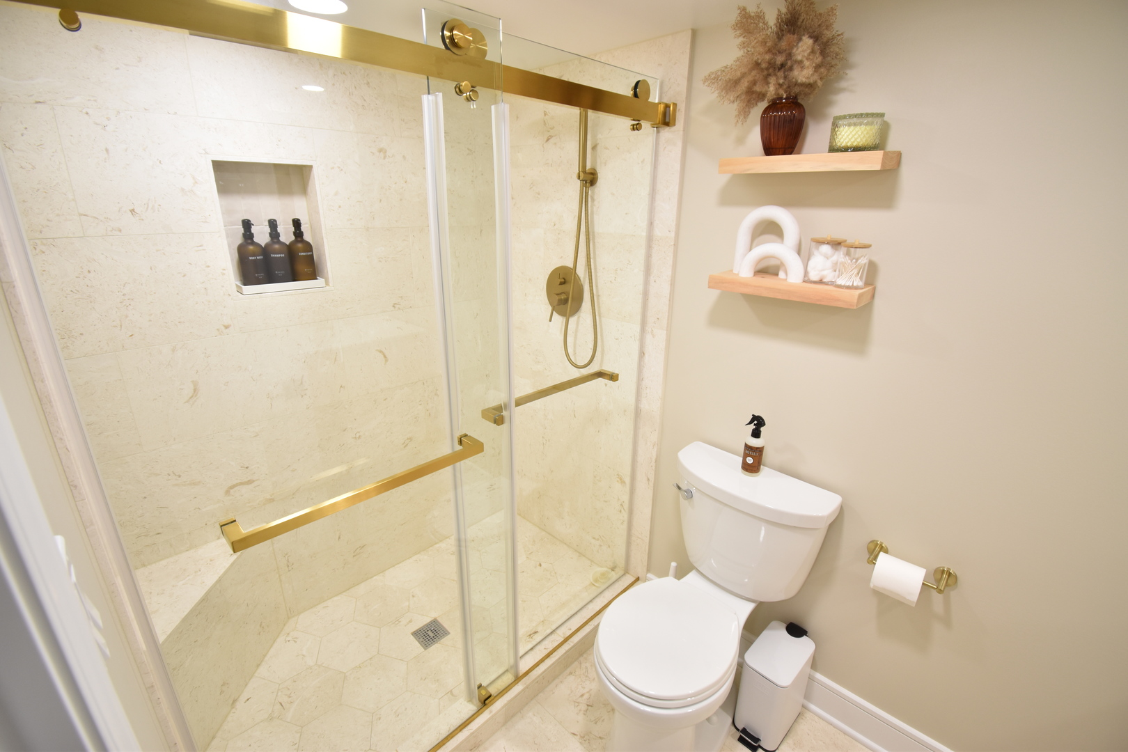 5618 Elizabeth Place, Rolling Meadows, IL 60008