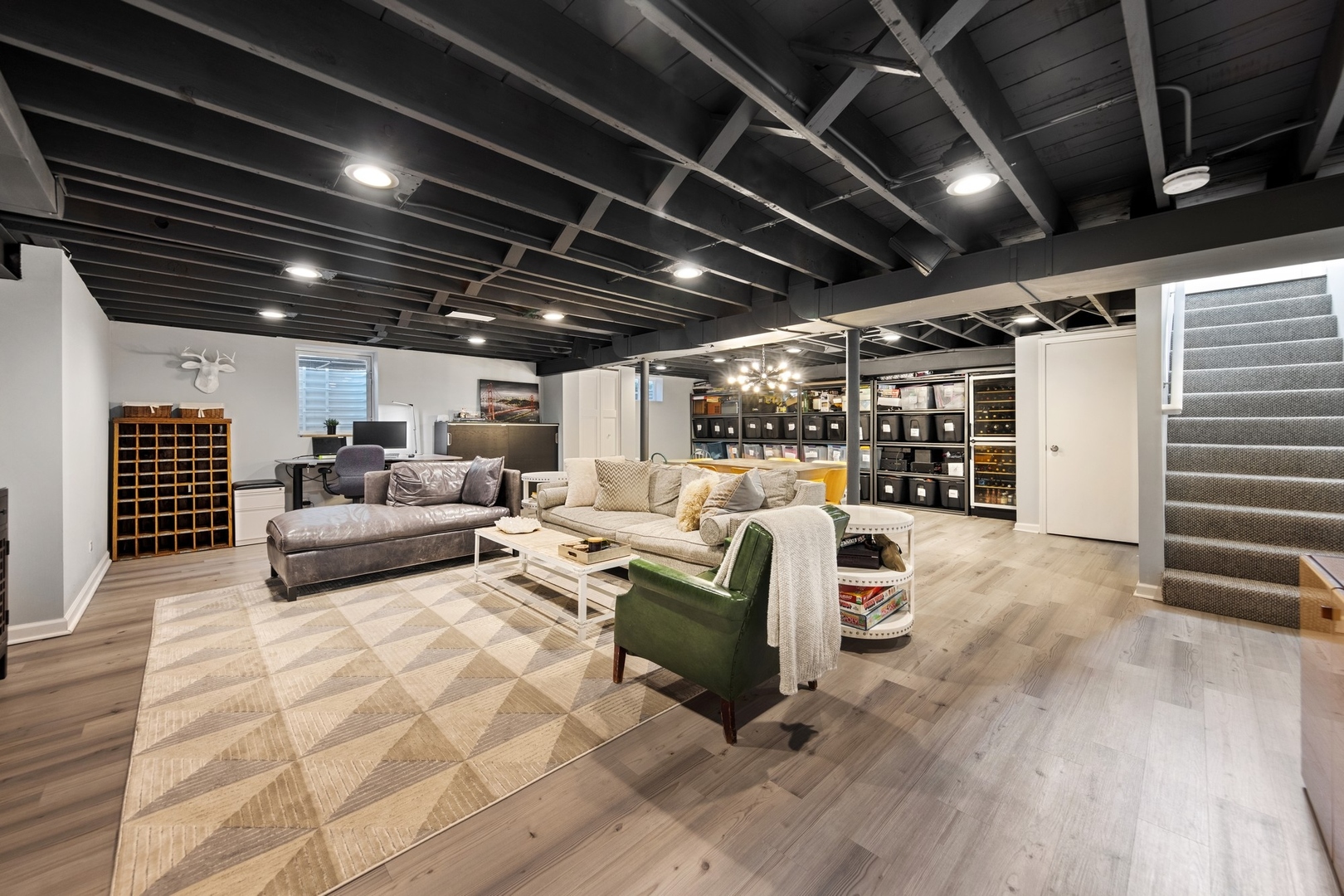 247 N Ardmore Avenue, Villa Park, IL 60181