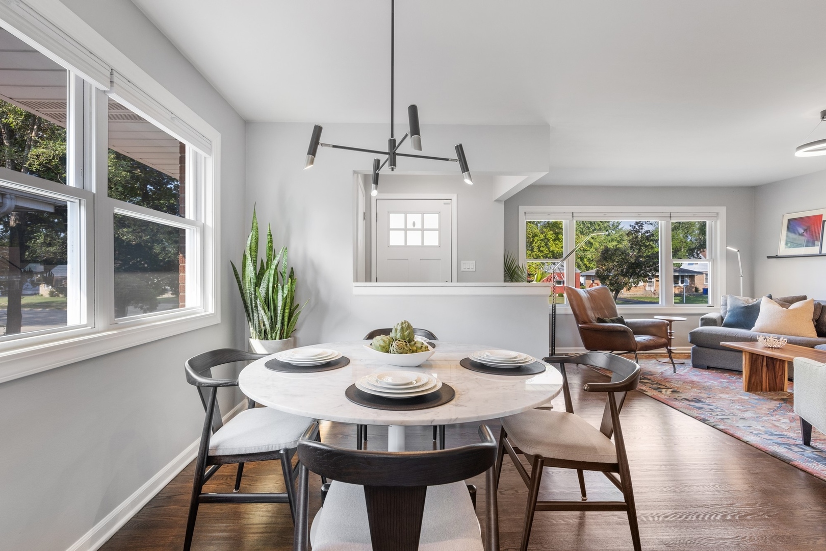 247 N Ardmore Avenue, Villa Park, IL 60181