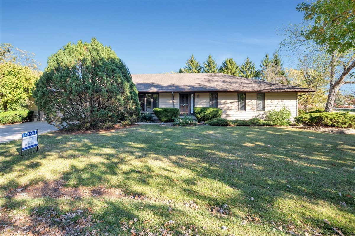 12434 W Van Court, Beach Park, IL 60099