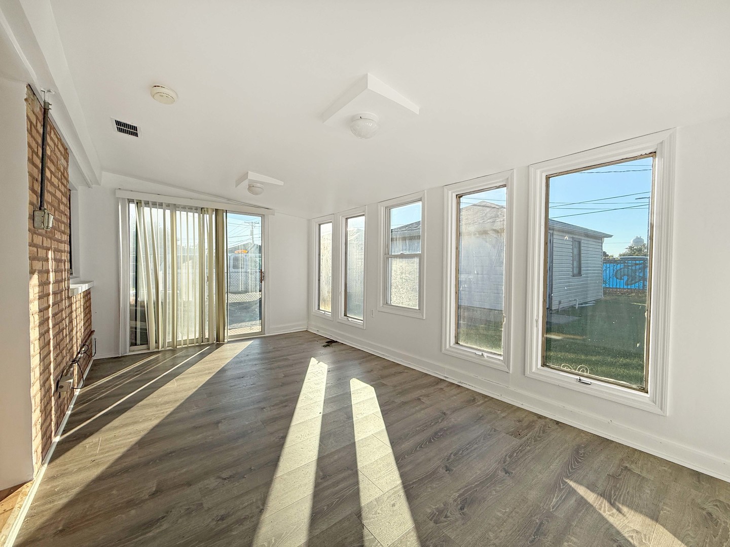 9535 Nerbonne Avenue, Franklin Park, IL 60131