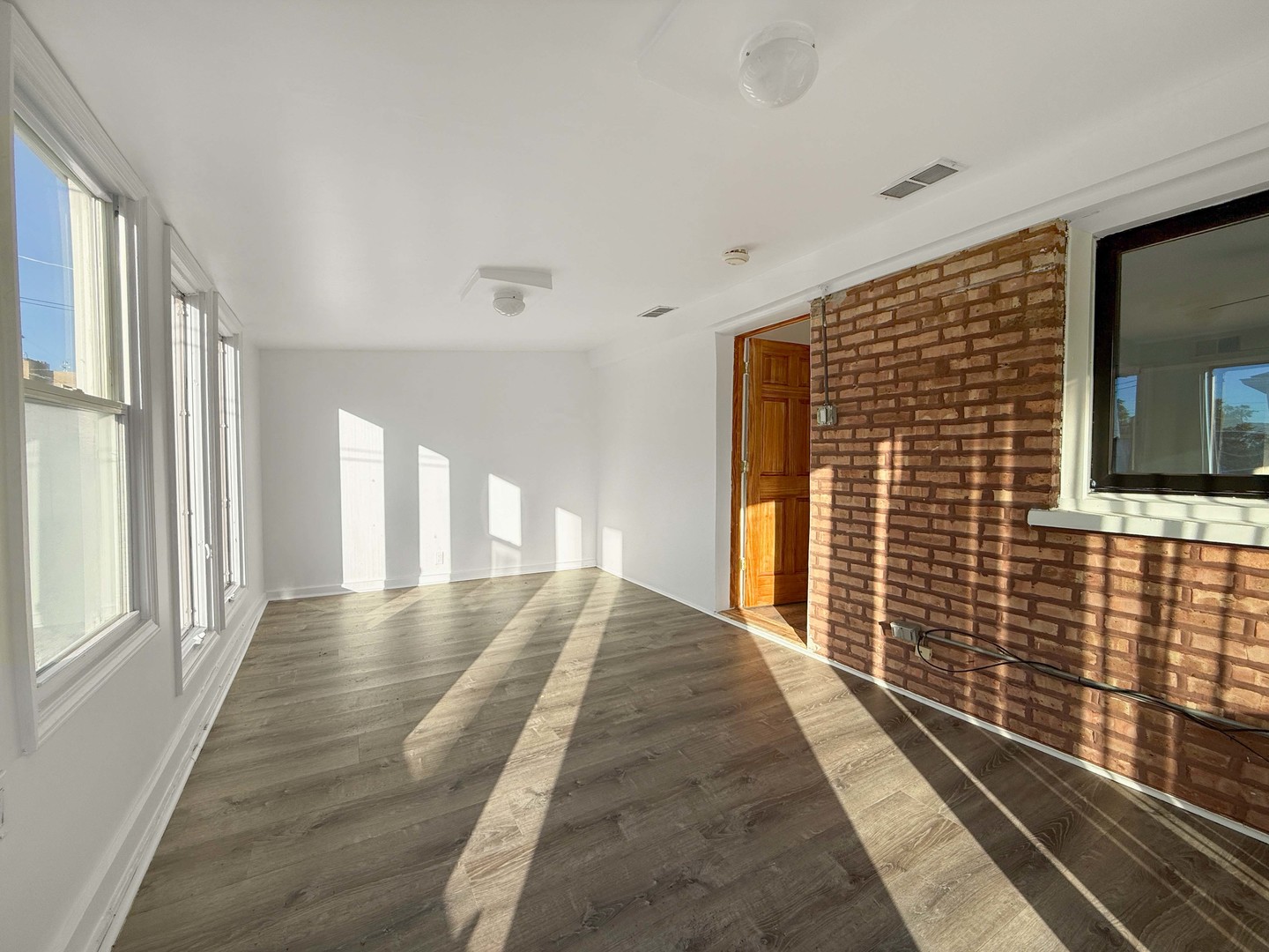 9535 Nerbonne Avenue, Franklin Park, IL 60131