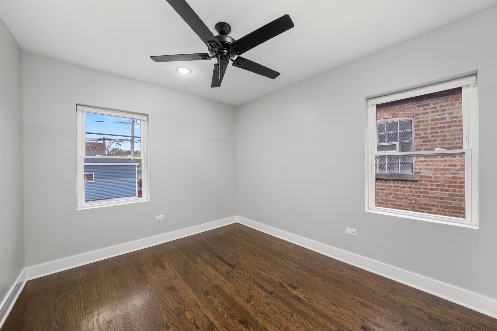 10129 S Indiana Avenue, Chicago, IL 60628