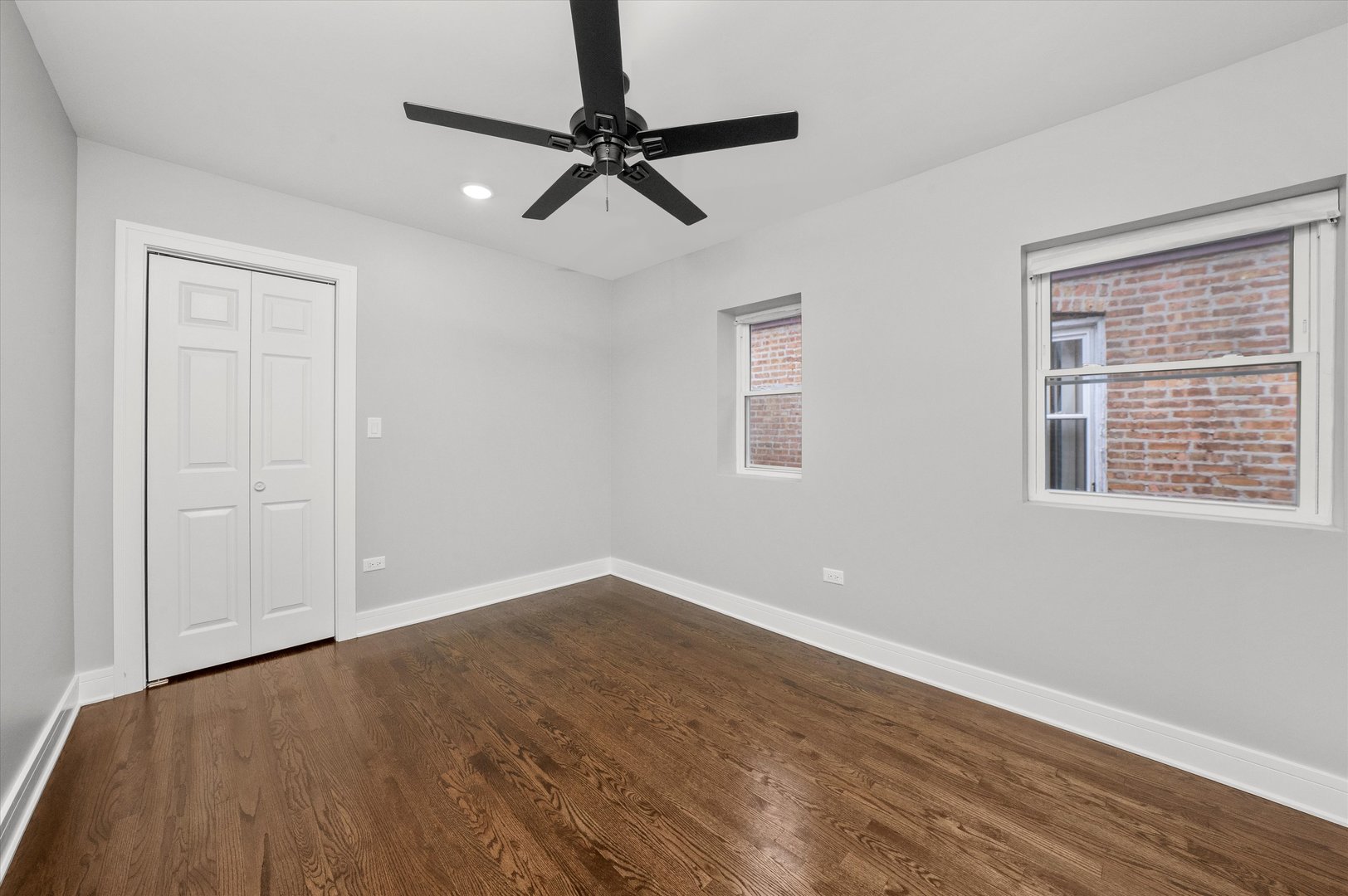 10129 S Indiana Avenue, Chicago, IL 60628