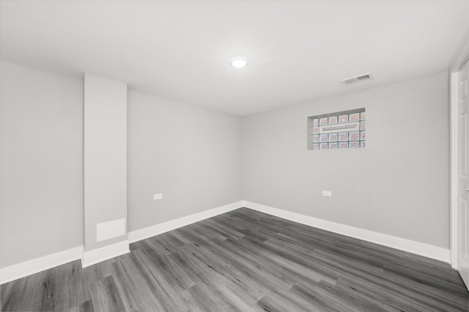 10129 S Indiana Avenue, Chicago, IL 60628