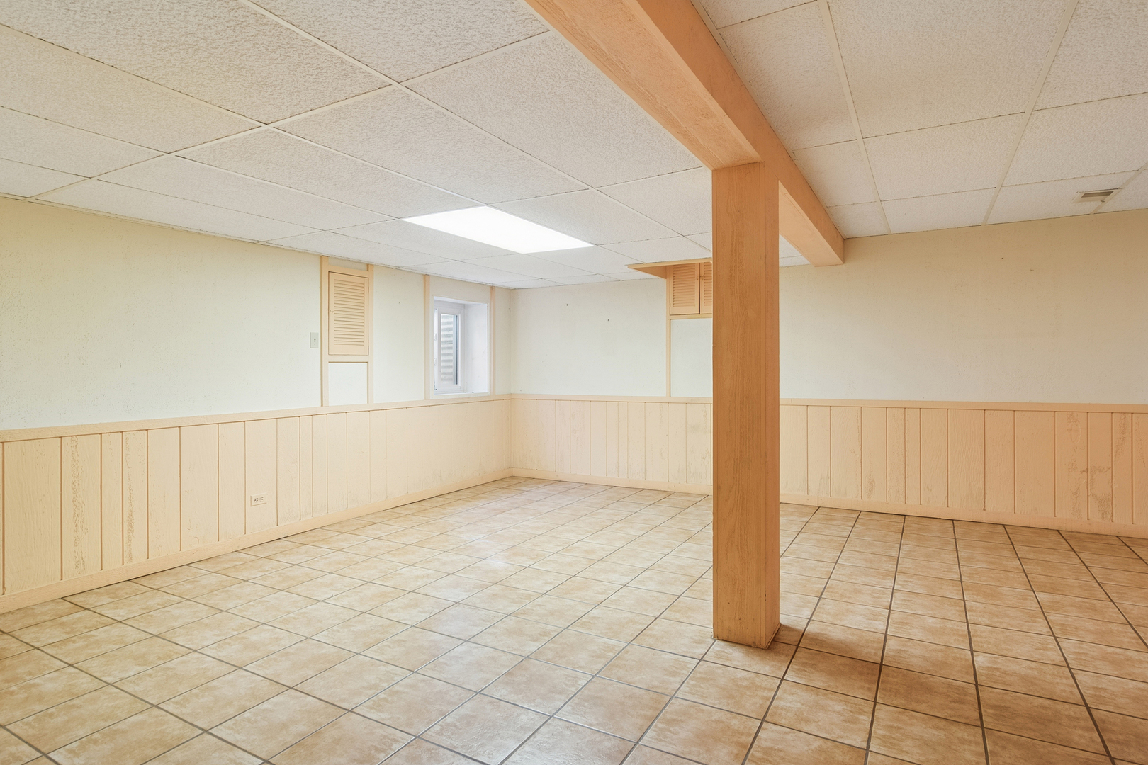 1057 W Peregrine Drive, Palatine, IL 60067