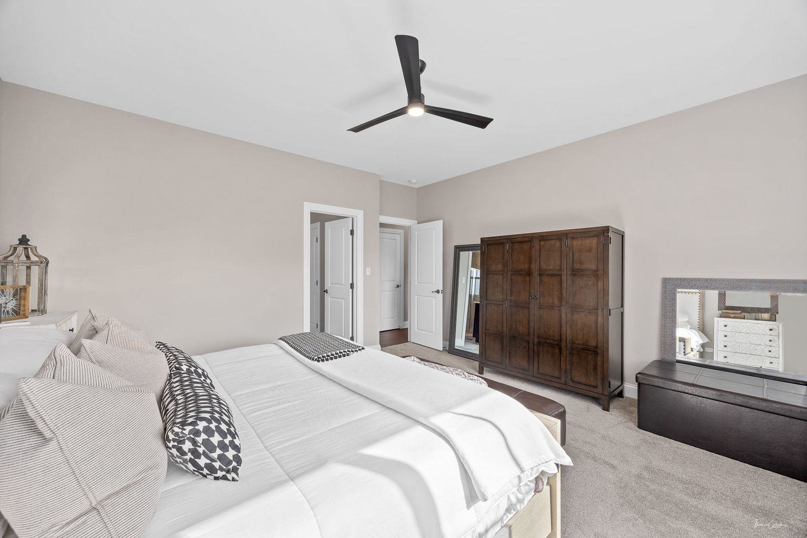 20948 Lakewoods Lane, Shorewood, IL 60404