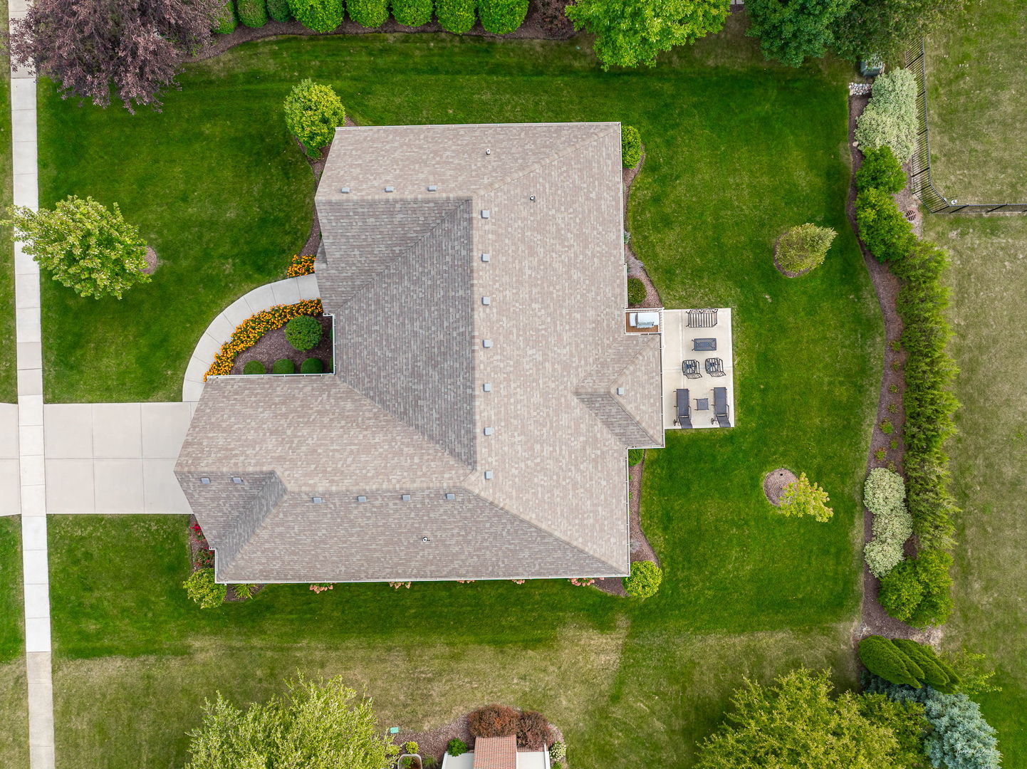 20948 Lakewoods Lane, Shorewood, IL 60404