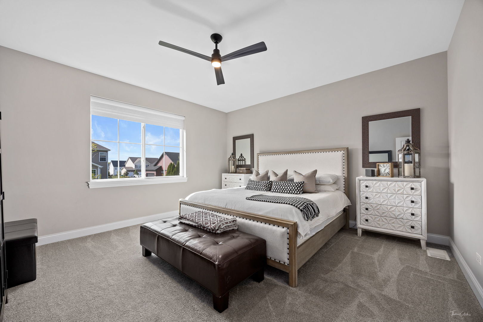 20948 Lakewoods Lane, Shorewood, IL 60404