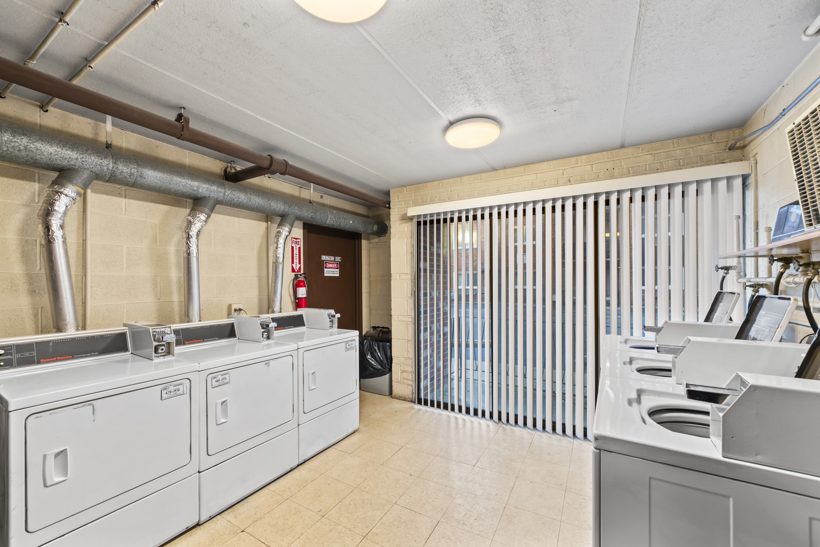 7110 W 93rd Place #PA, Oak Lawn, IL 60453