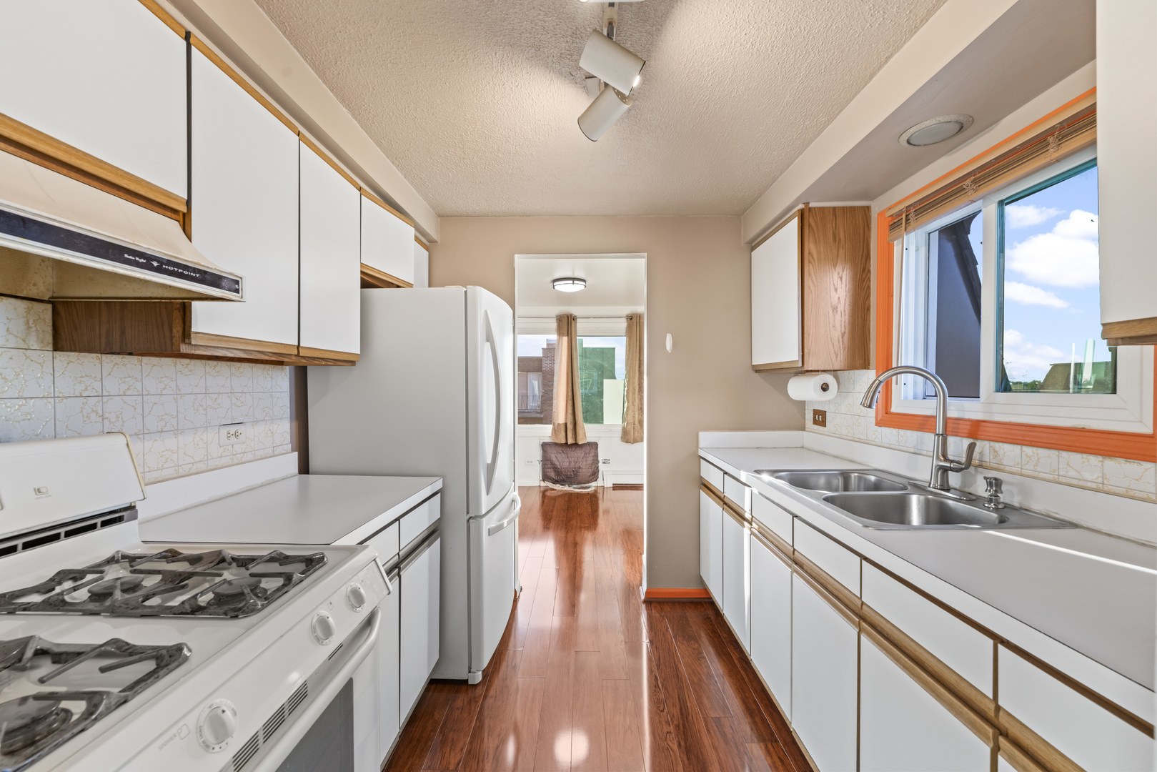 7110 W 93rd Place #PA, Oak Lawn, IL 60453