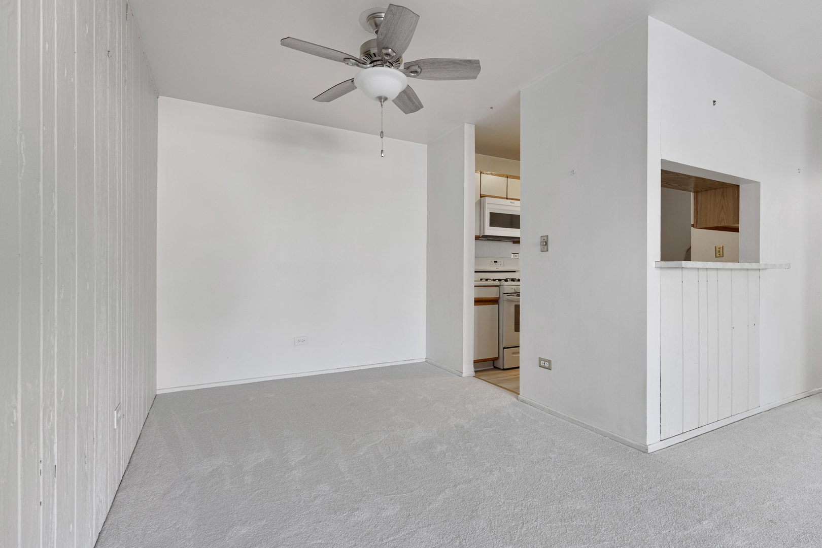 1912 Prairie Square #209A, Schaumburg, IL 60173