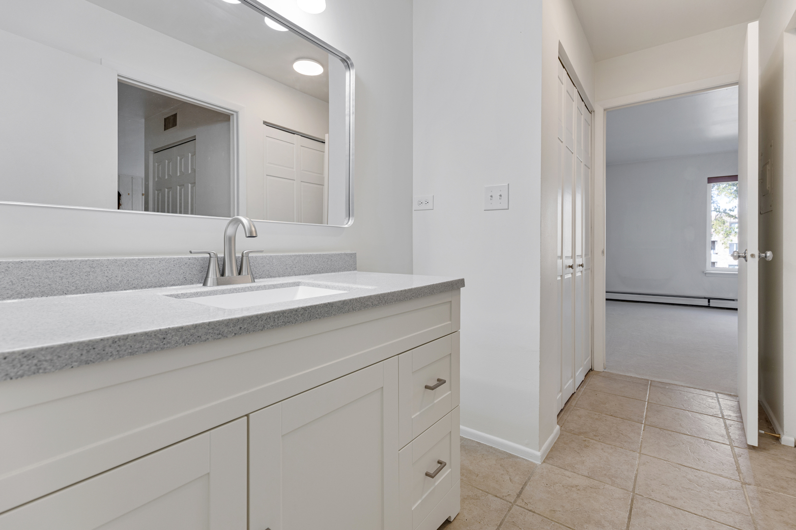 1912 Prairie Square #209A, Schaumburg, IL 60173