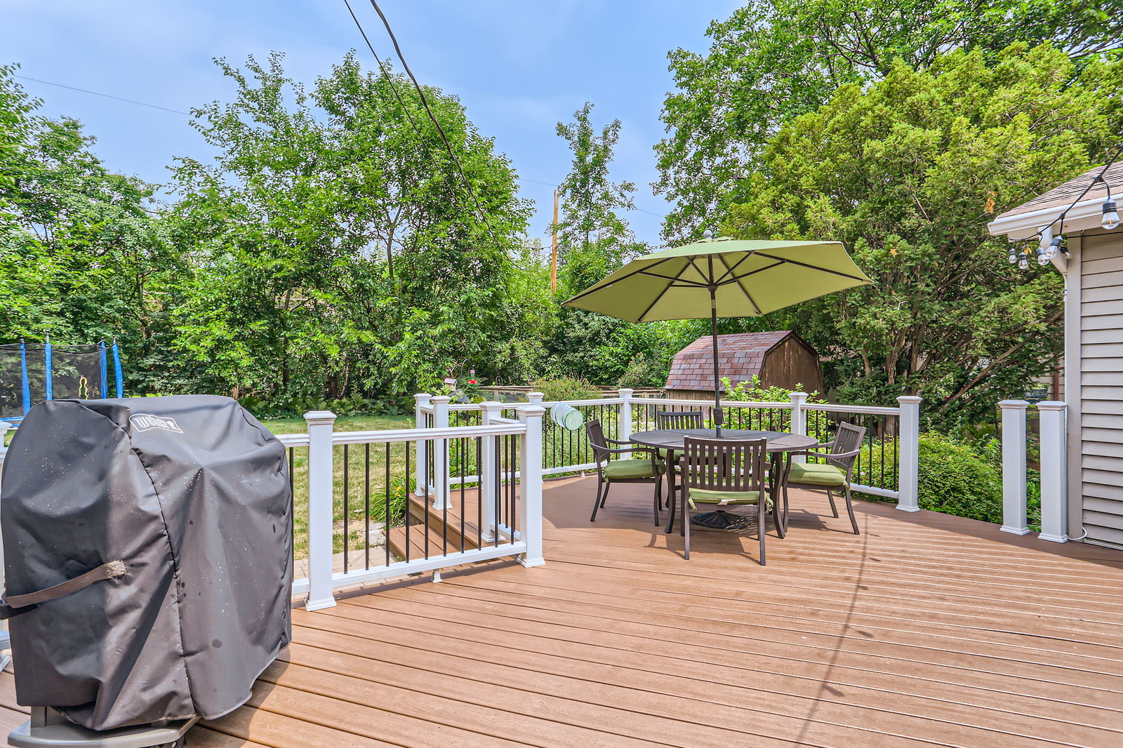 911 Lilac Lane, Naperville, IL 60540