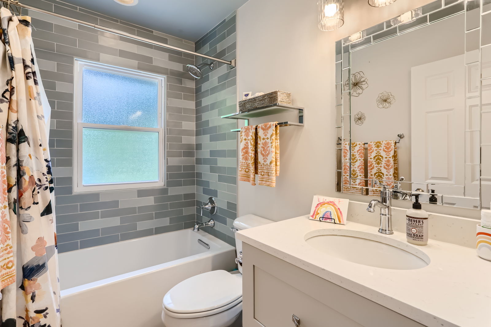 911 Lilac Lane, Naperville, IL 60540