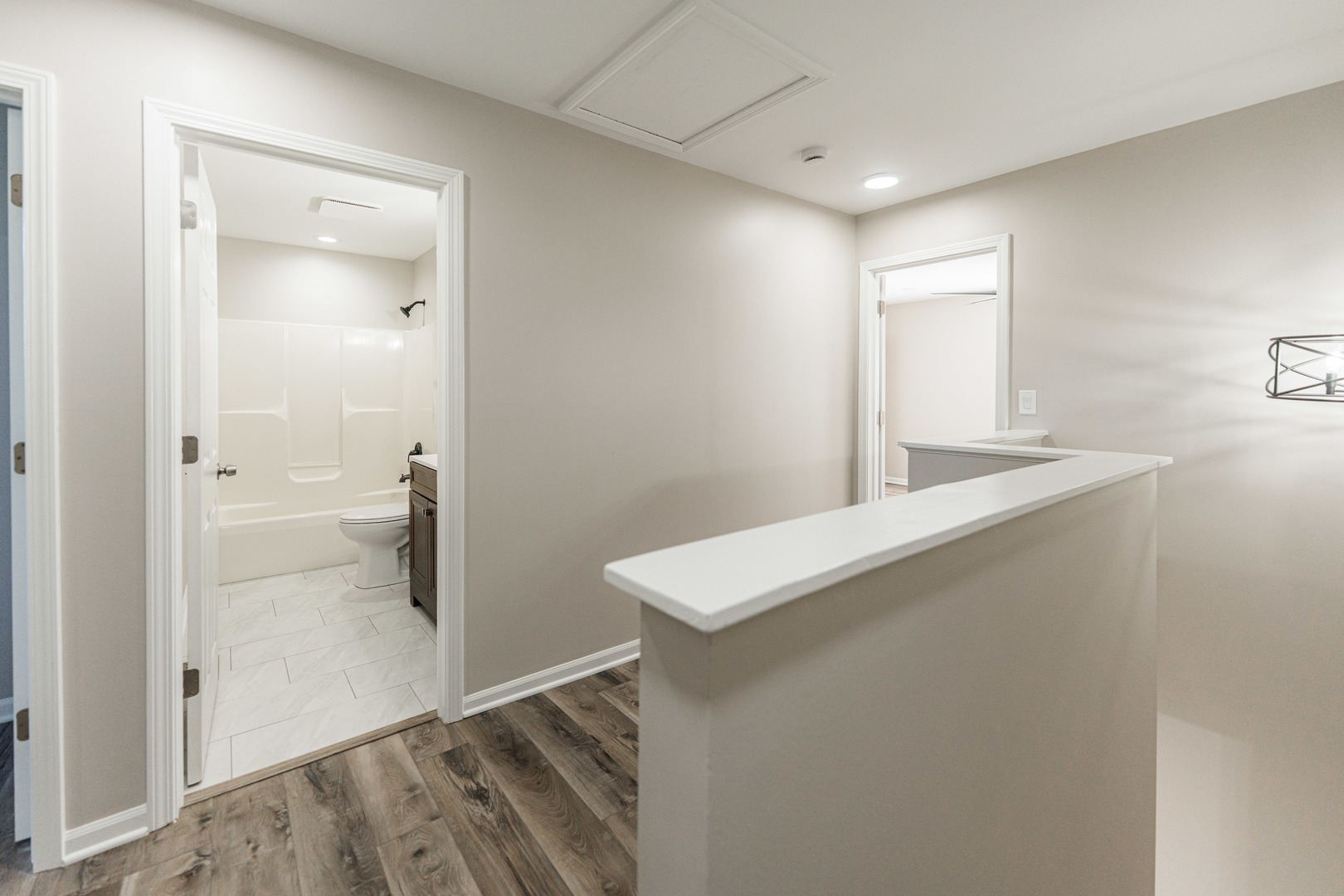 119 N Dole Avenue, Crystal Lake, IL 60014