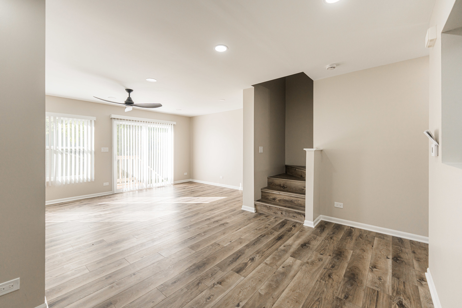 119 N Dole Avenue, Crystal Lake, IL 60014