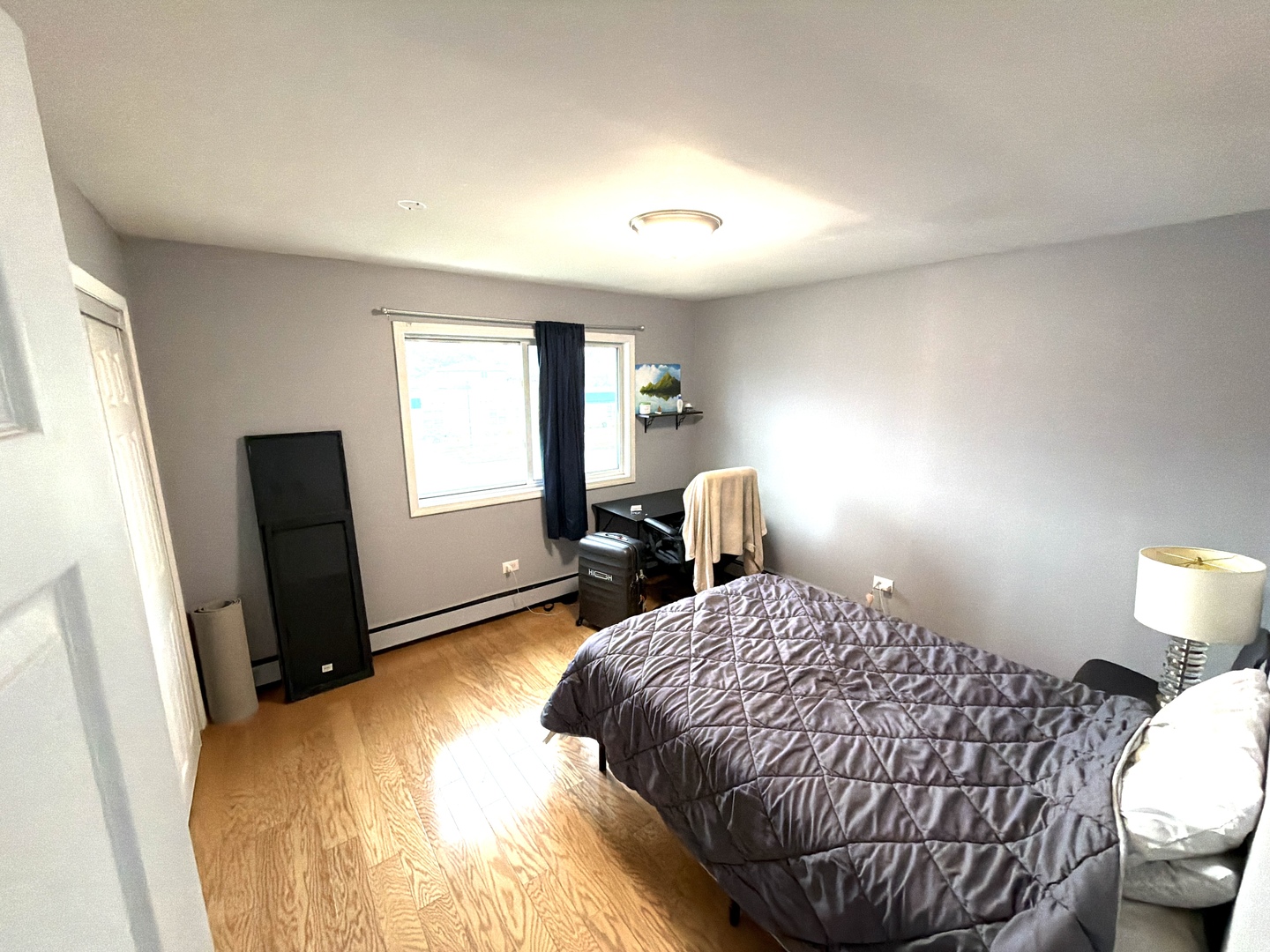 9243 S Roberts Road, Hickory Hills, IL 60457